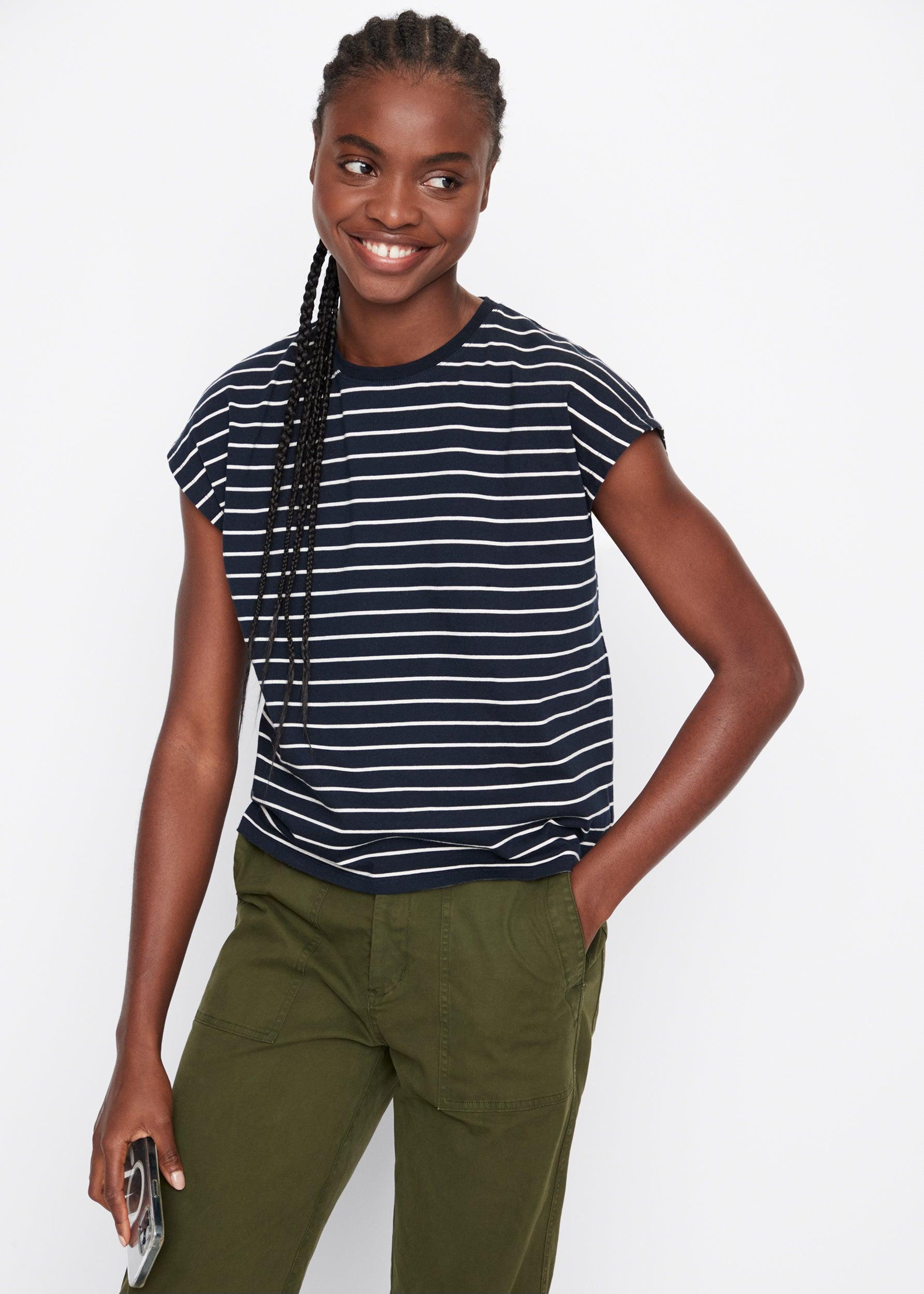 The Honoree - Navy/Cream Female Product Image