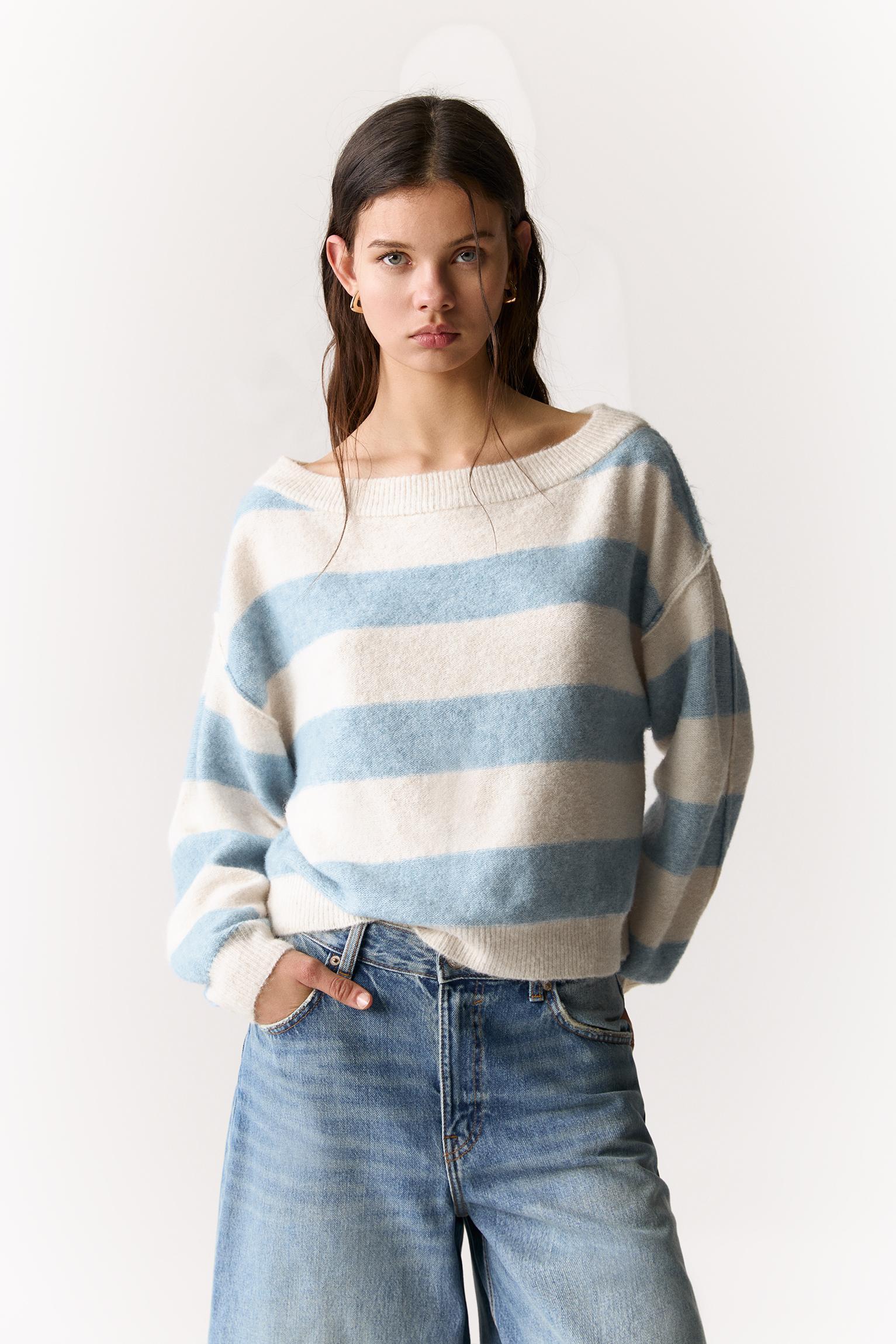 Boatneck knit sweater Product Image