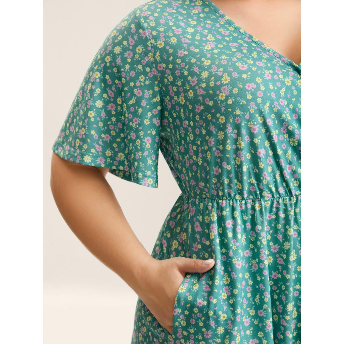 Plus Size Floral Print Surplice Neck Midi Dress Mint Women Overlap Collar Short sleeve Curvy BloomChic 22-24/3X Product Image