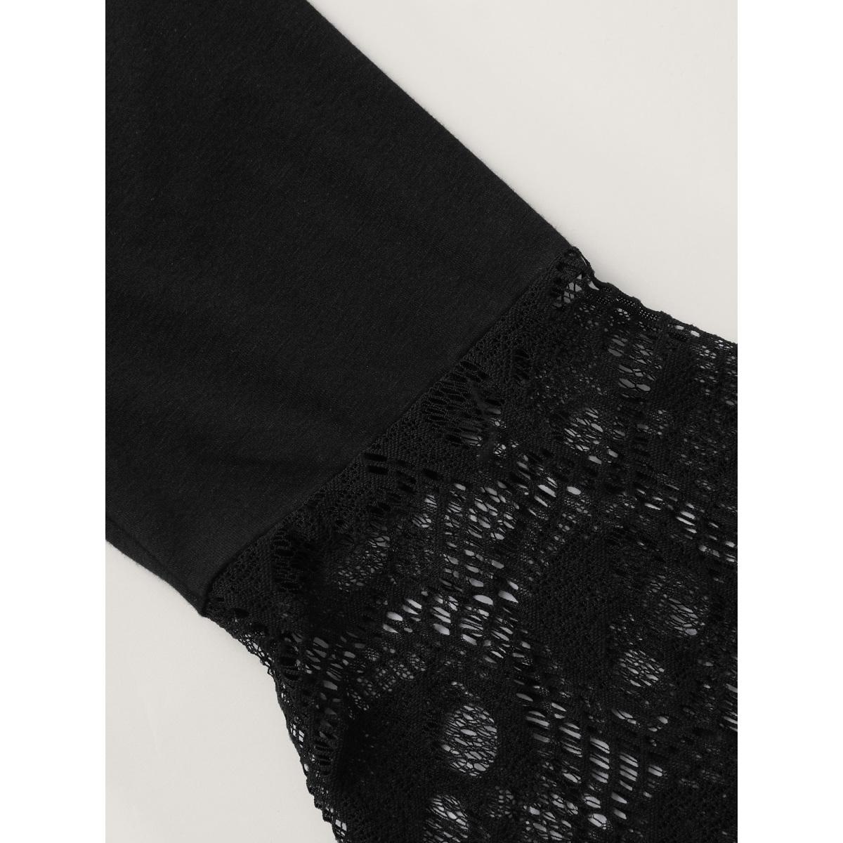 Plus Size Skull Wide-Waist Tie Contrast Midi Dress Black Women Playful Party Curvy Bloomchic 22-24/3X Product Image