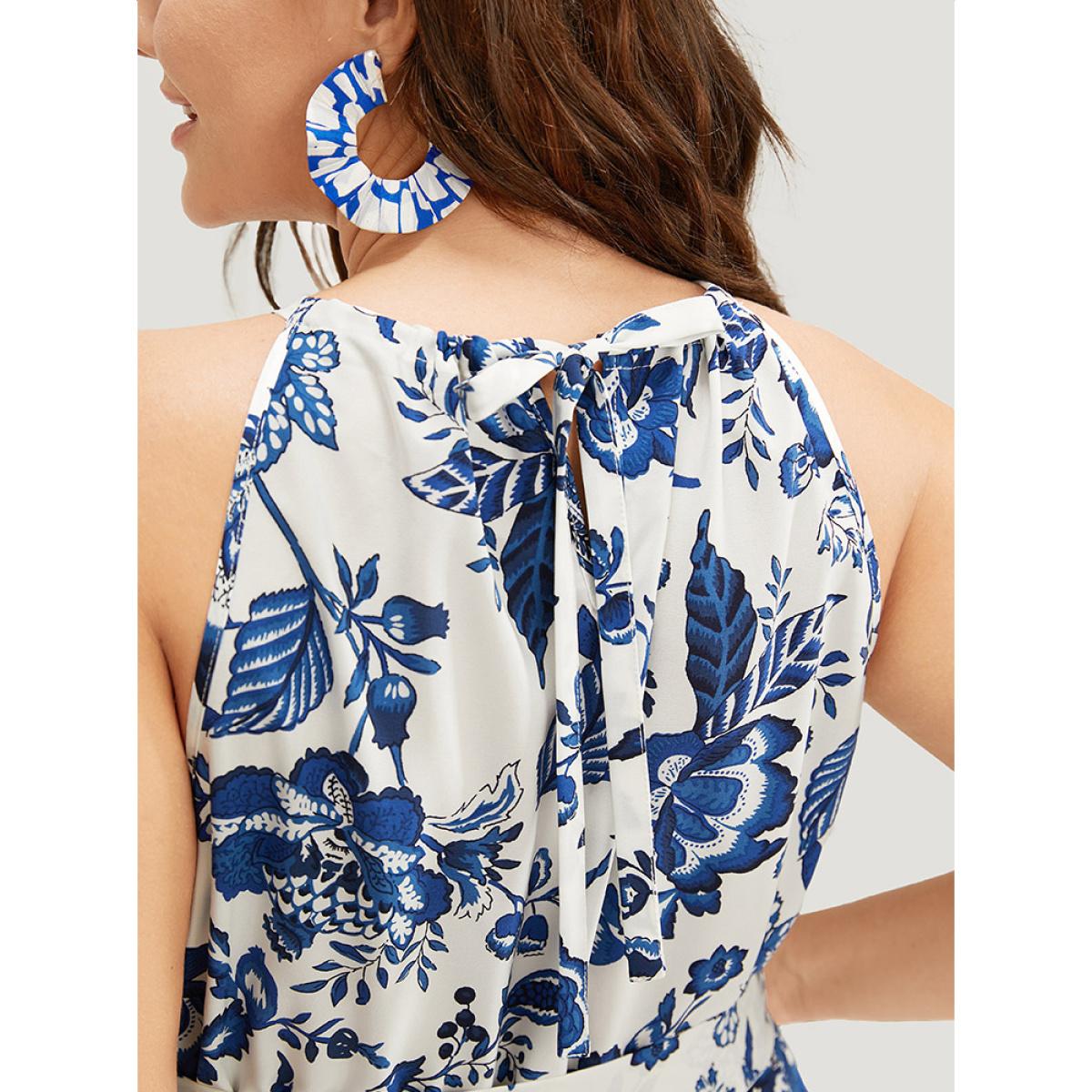 Plus Size Bandana Print Knotted Flutter Hem Pocket Belted Halter Dress DarkBlue Women Vacation Knotted Halter neck Sleeveless Curvy Midi Dress BloomChic 30/6X Product Image