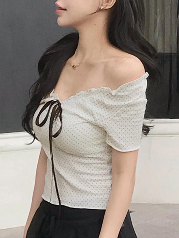 French Polka Dot Off-The-Shoulder Short-Sleeved T-Shirt Product Image