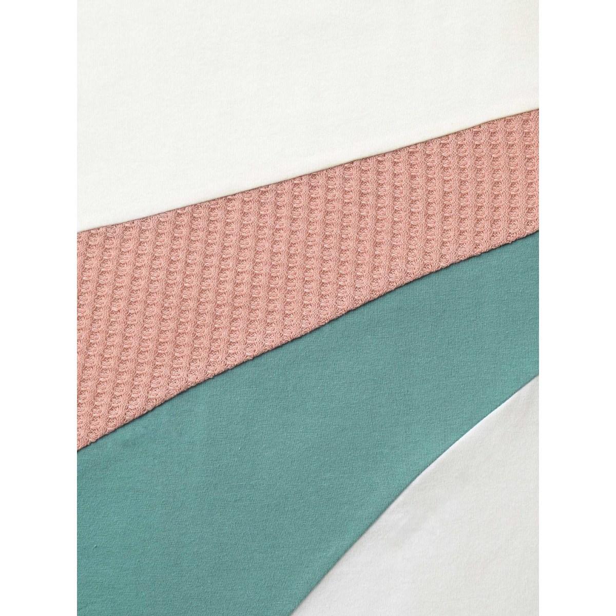 Plus Size Color Block Round Neck T-Shirt Originalwhite Women Contrast Round Neck Everyday-Casual T-shirts BloomChic 30/6X Product Image