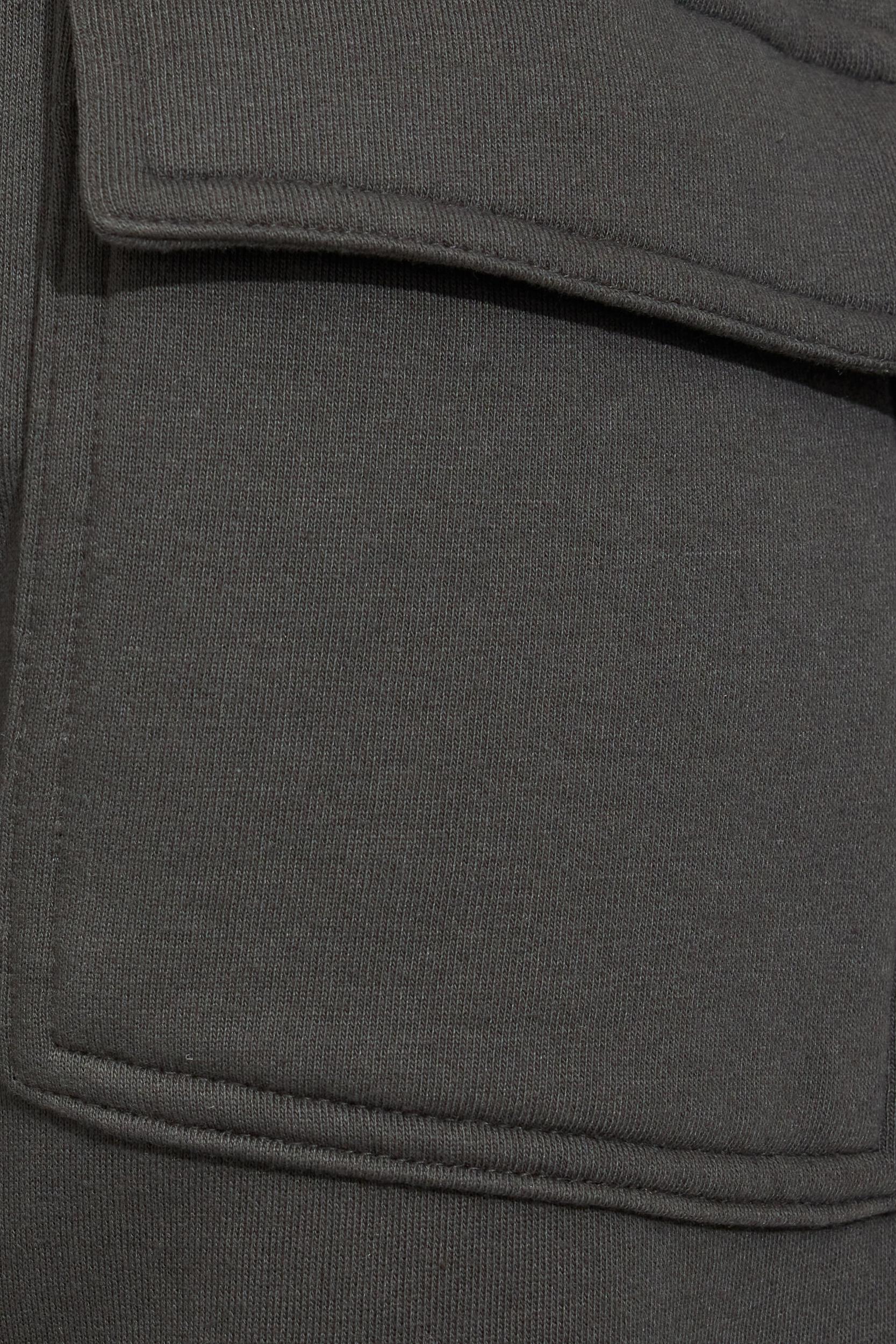 UltraFleece Cargo Sweatpants Product Image