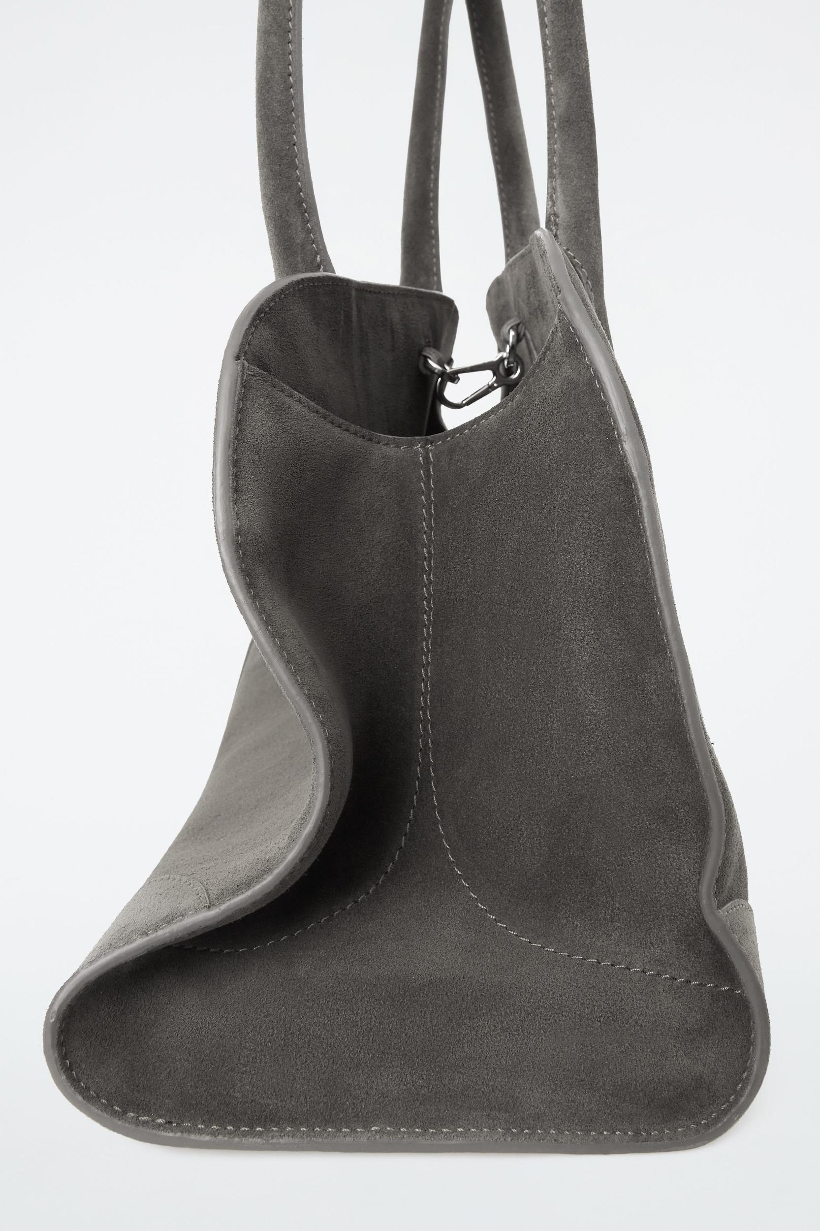 SMALL STUDIO BOWLING BAG - LEATHER Product Image