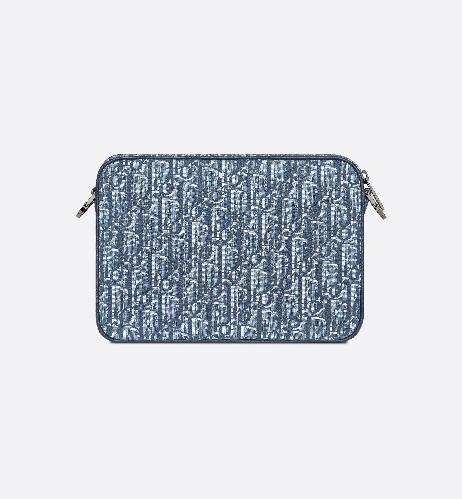 Saddle Triple Pouch Product Image