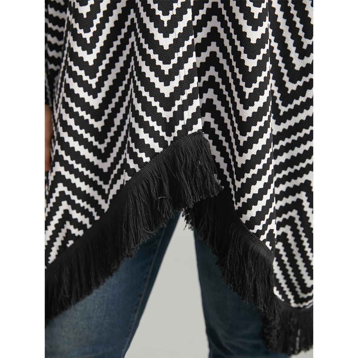 Plus Size Halloween Geometric Tassel Trim Dolman Sleeve Kimono Women Black Casual Tassels Loose Dailywear Kimonos BloomChic 14-16/1X Product Image