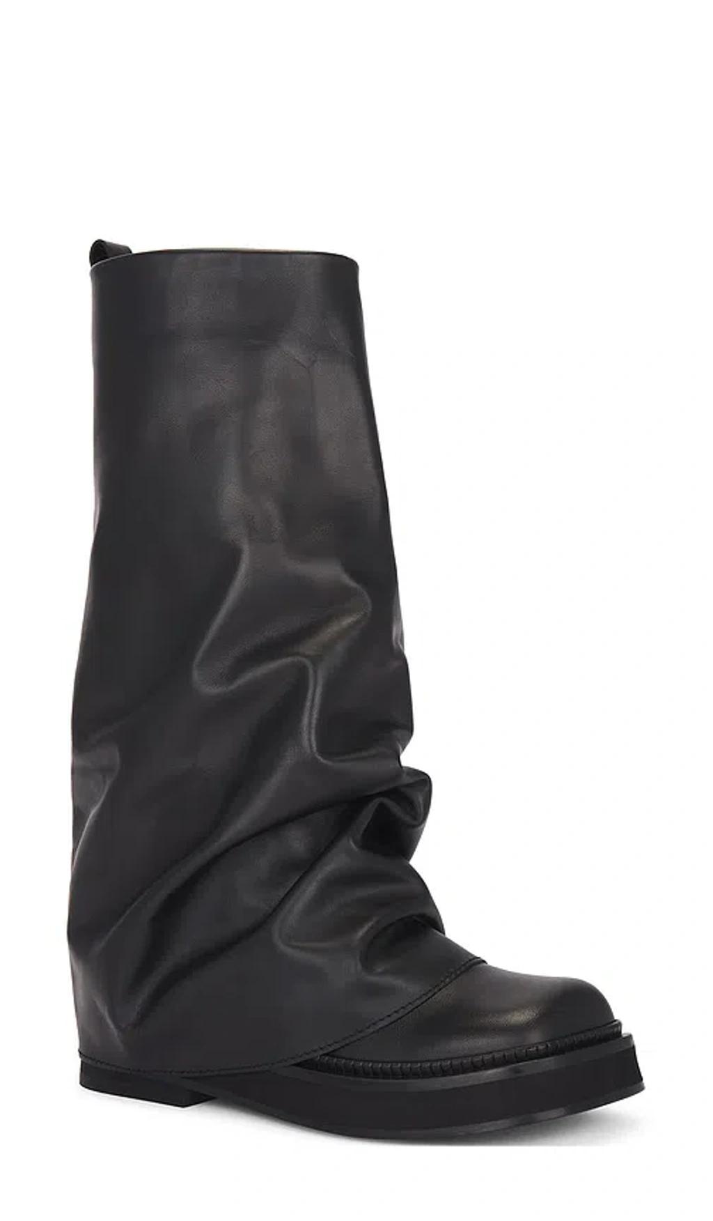 ATTICO Robin Black Boots With Square Toe And Logo Plaque On The Rear In Leather Woman Product Image