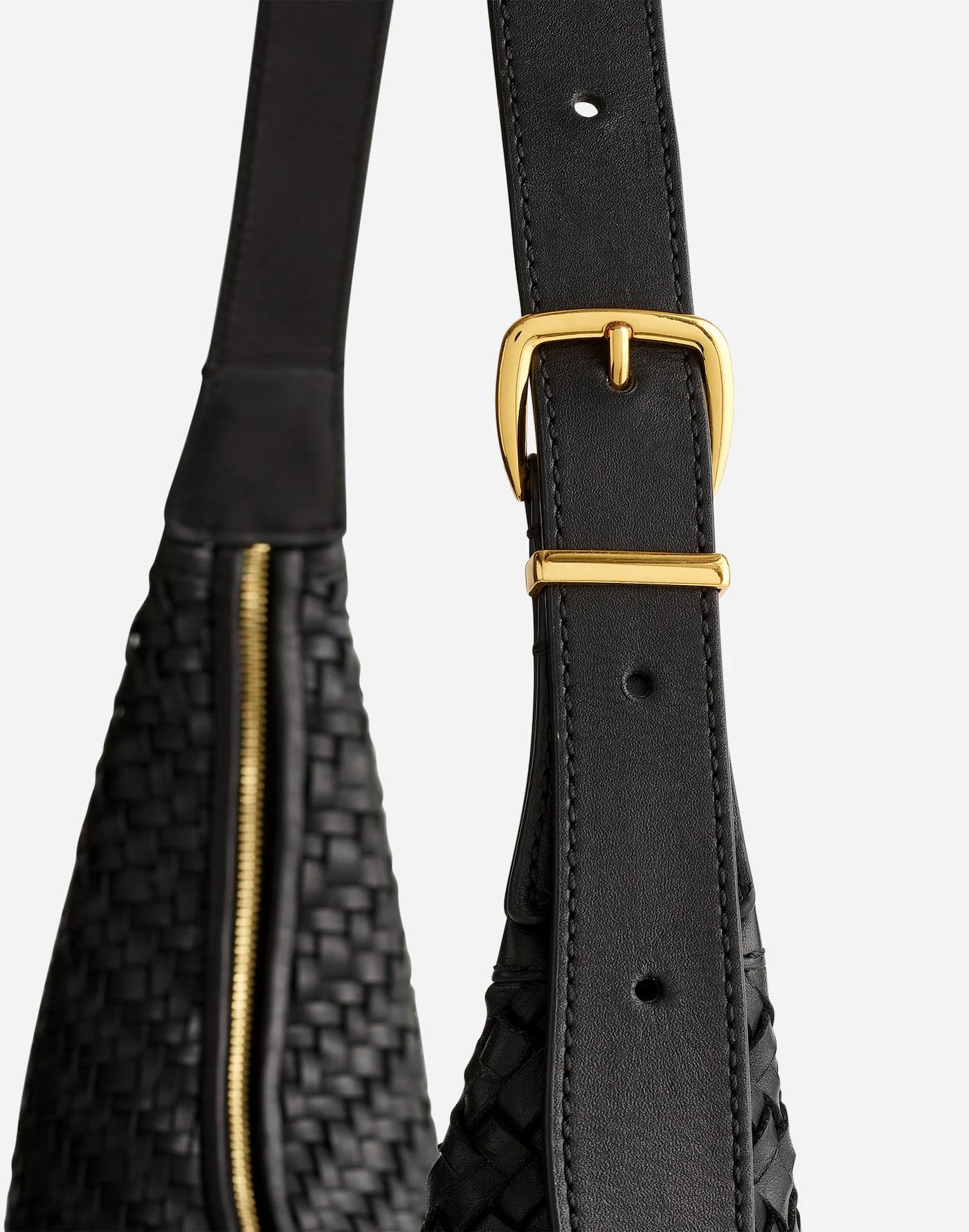 The Essential Curve Shoulder Bag Product Image