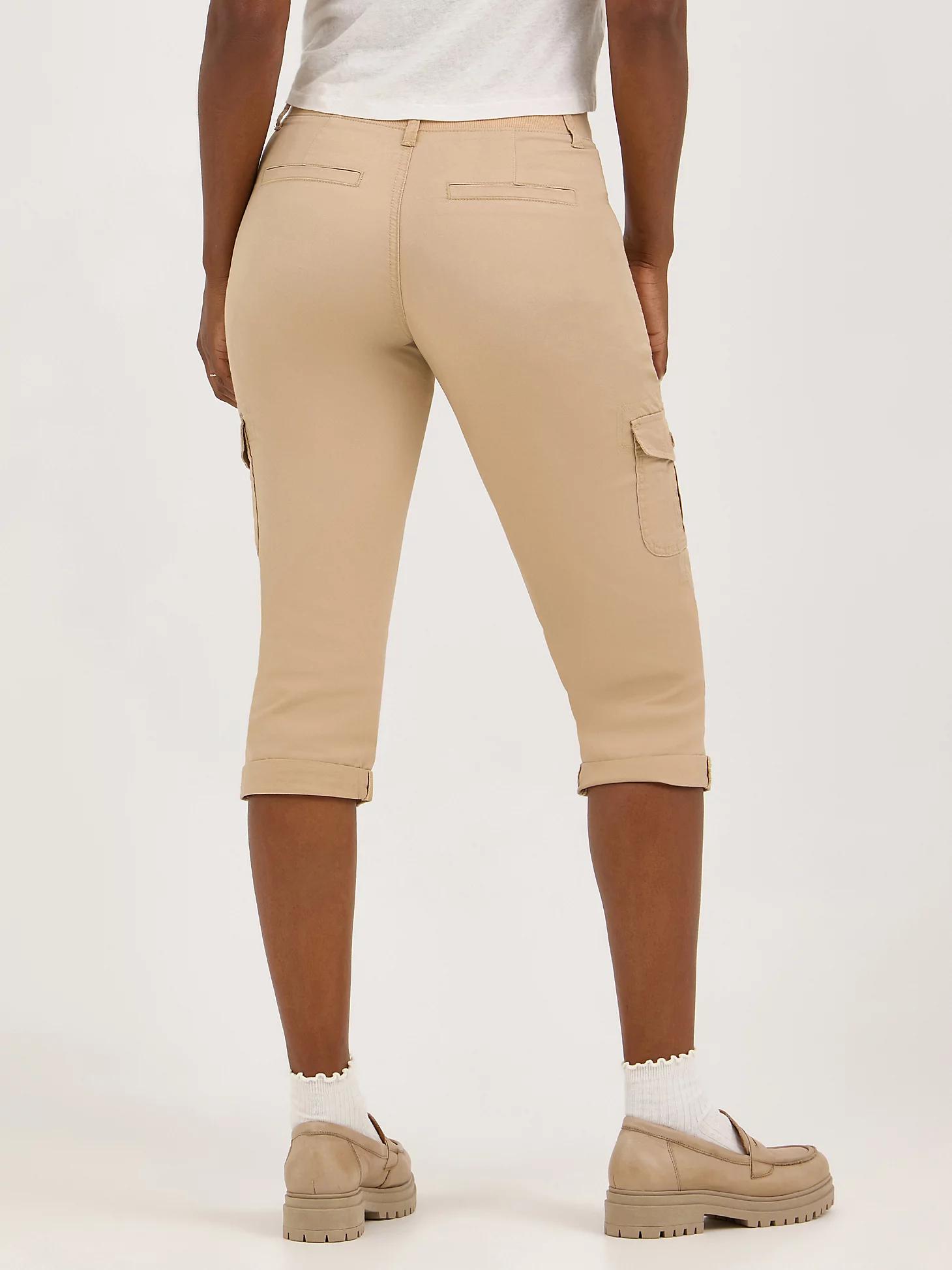 Women’s Relaxed Fit Austyn Cargo Capri | Women's Capris & Crops | Lee® Product Image