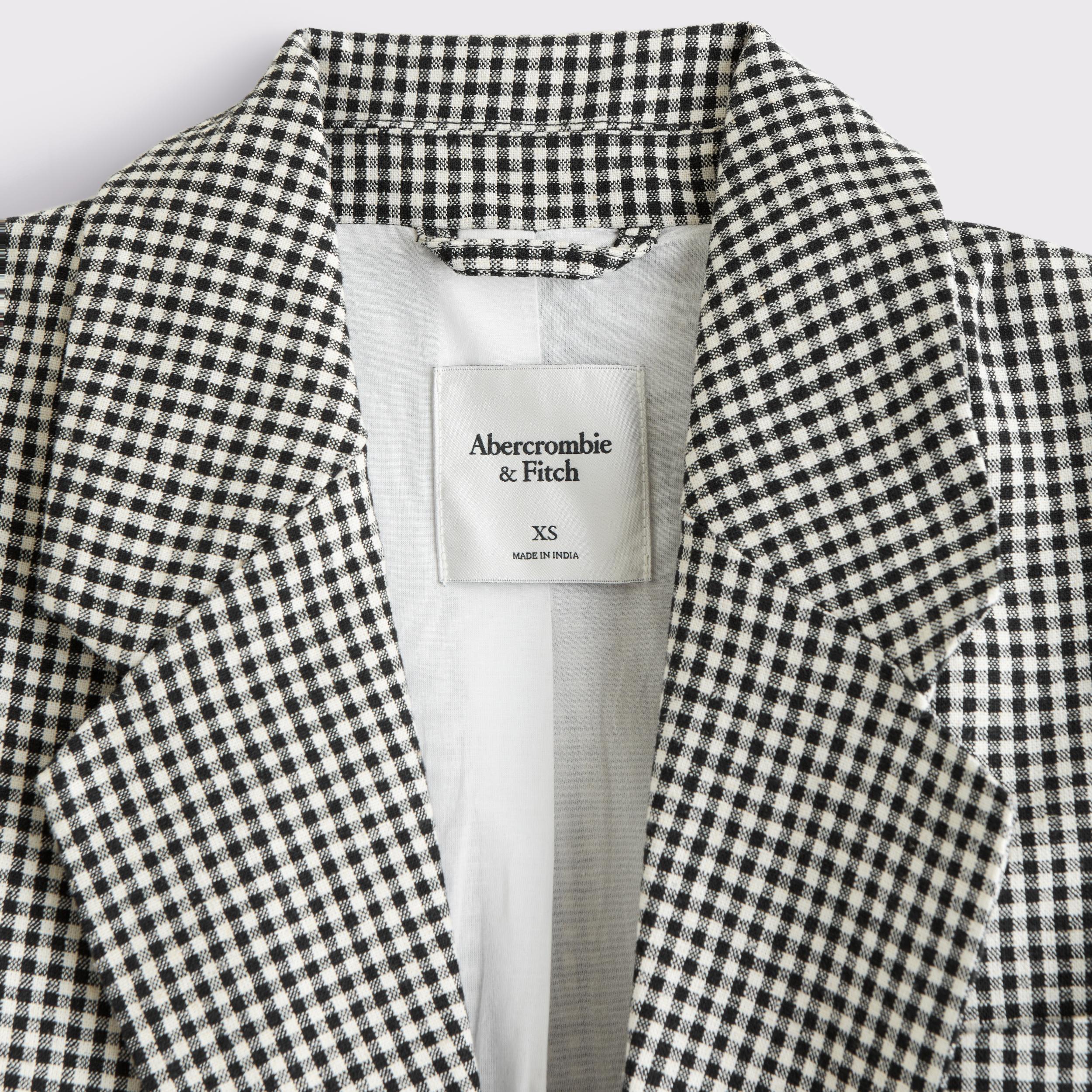 Double-Breasted Linen-Blend Slouchy Blazer Product Image