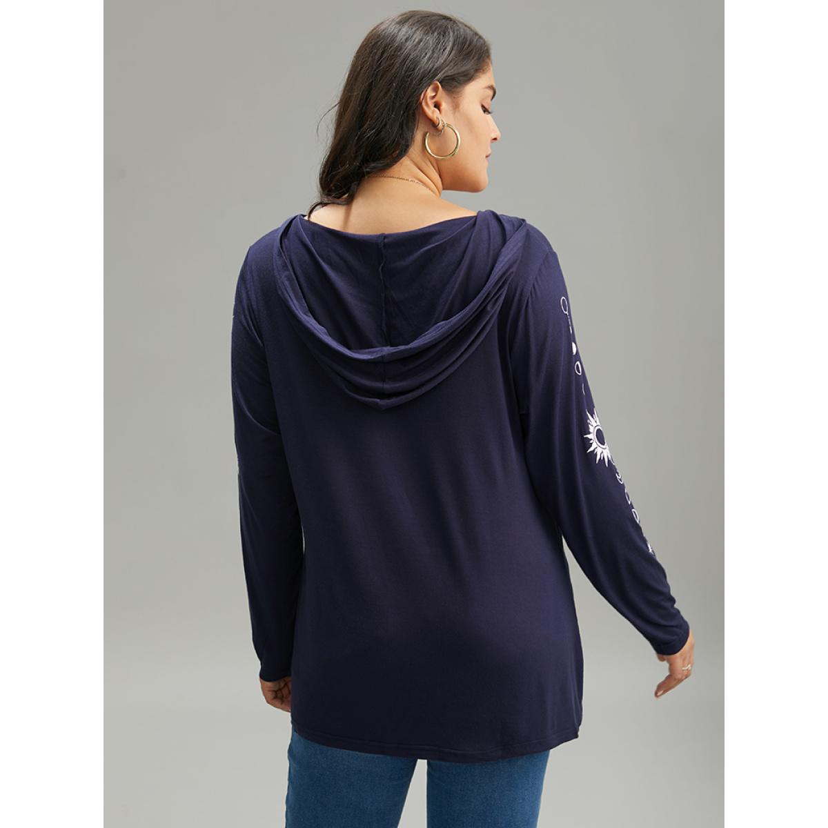 Plus Size Moon & Star Print Hooded Long Sleeve T-shirt Navy Women Casual Printed Star and moon Hooded Everyday T-shirts BloomChic 22-24/3X Product Image