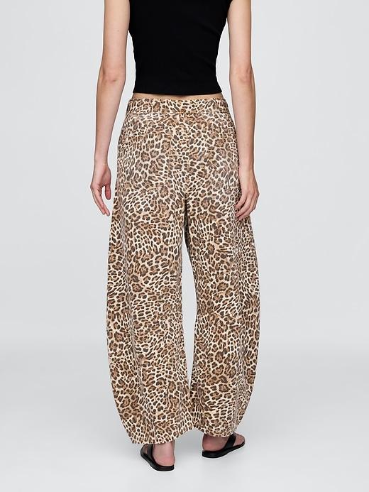 Mid Rise UltraSoft Easy Horseshoe Jeans Product Image