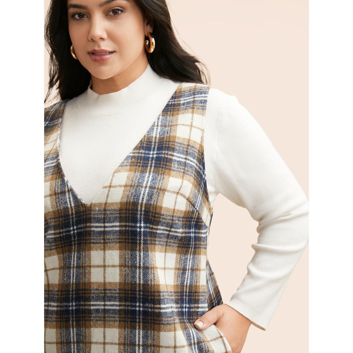Plus Size Plaid V Neck Sleeveless Dress Multicolor Women Elegant Texture Deep V-neck Sleeveless Curvy BloomChic 12/L Product Image