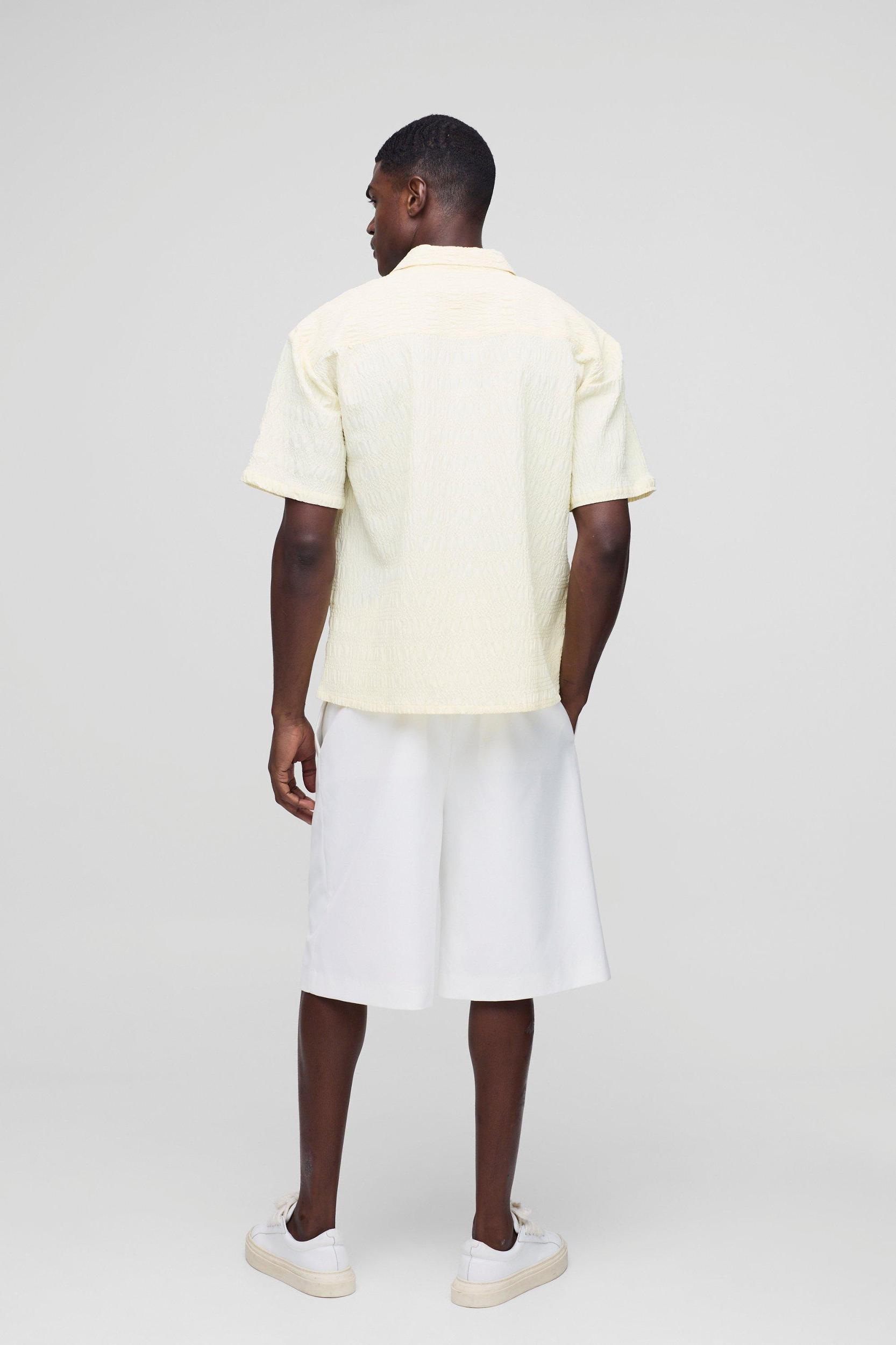 Man Oversized Seersucker Revere Shirt | boohooMAN USA Product Image
