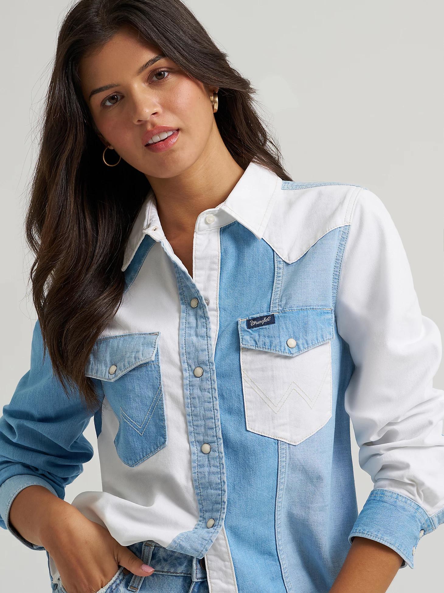 Women's Wrangler Pieced Denim Vintage Fit Snap Shirt in Denim Product Image