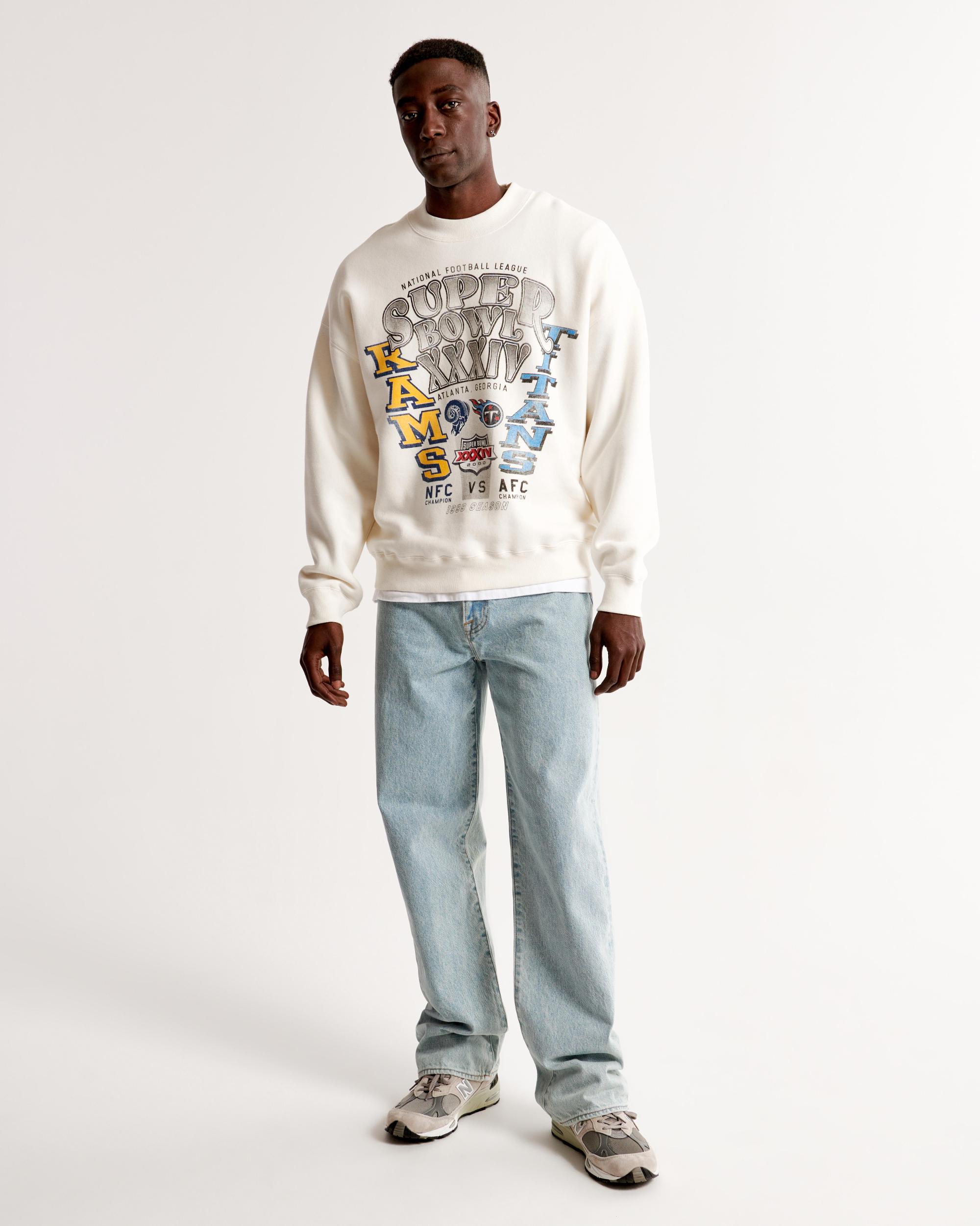 New England Patriots Graphic Crew Sweatshirt Product Image