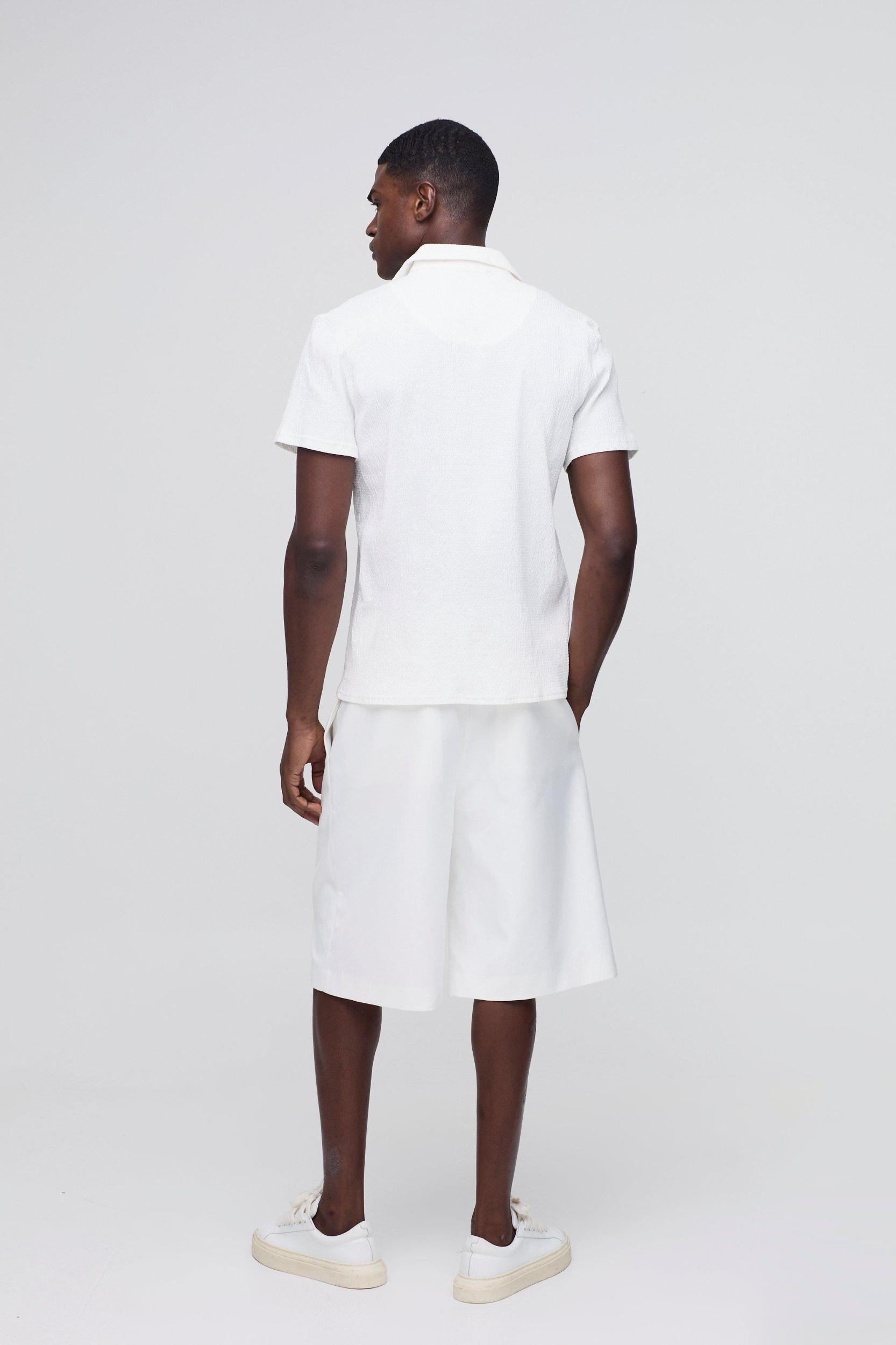 Atelier Homme Regular Fit Seersucker Crinkle Revere Shirt | boohooMAN USA Product Image