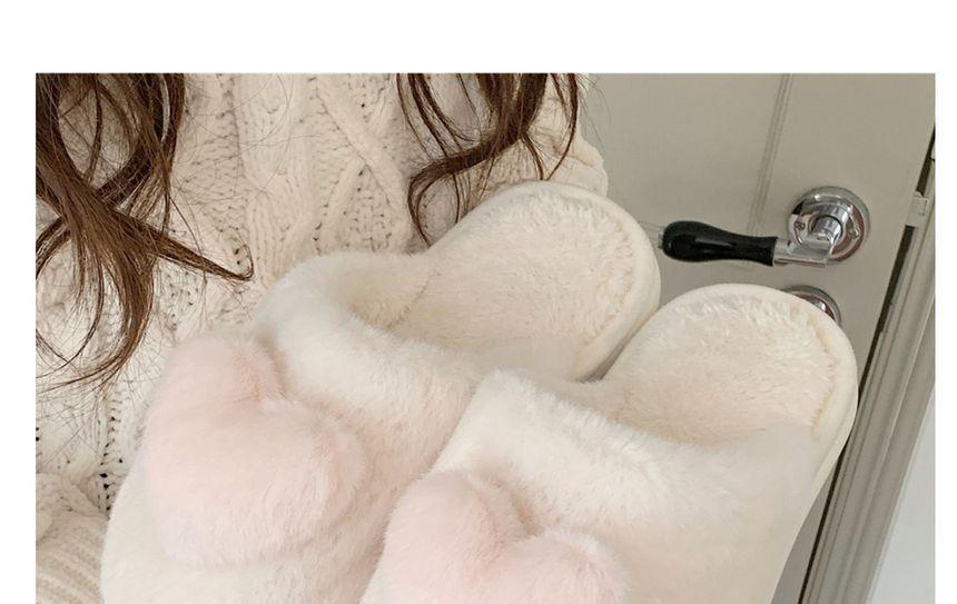 Fluffy Heart Home Slippers Product Image