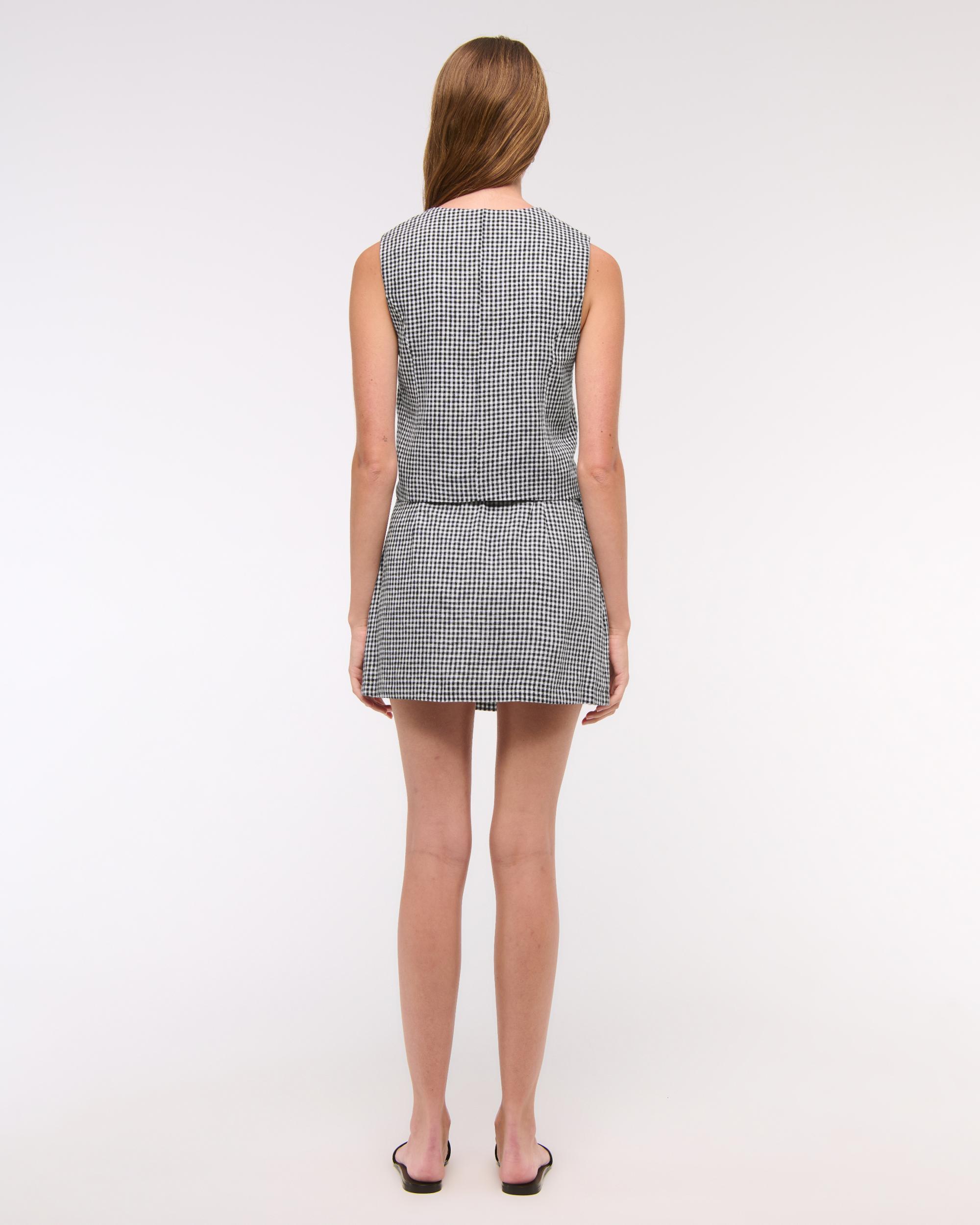 Tie-Front Linen-Blend Vest Product Image