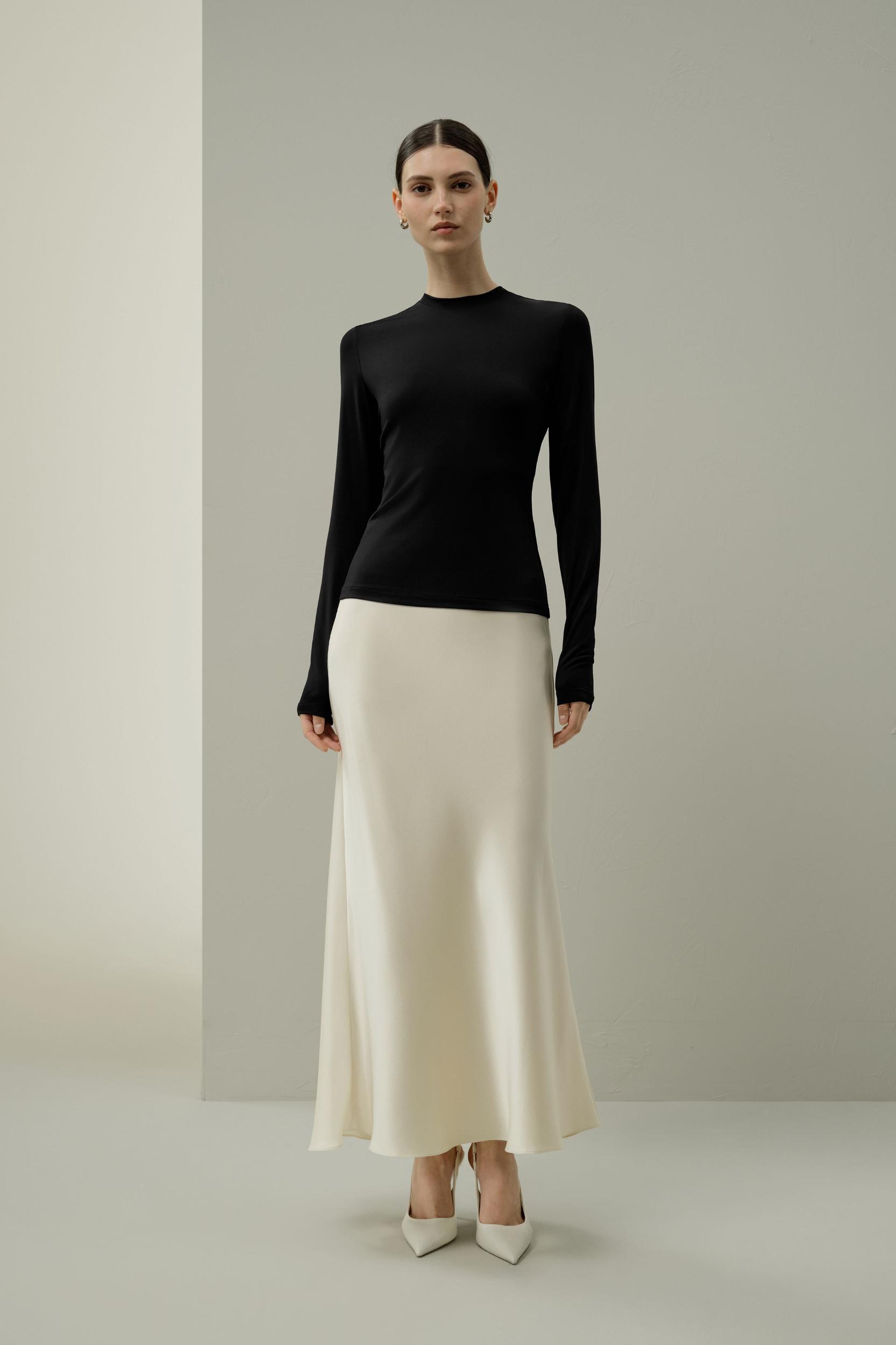 Silk Breeze Jersey Long Sleeve Slinky Top Product Image