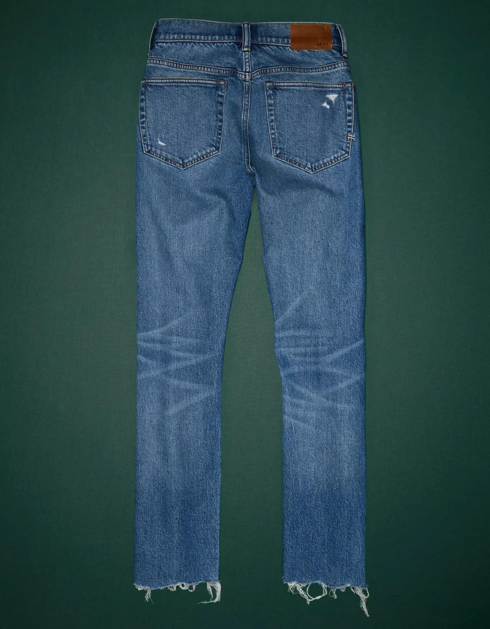 AE77 Premium Straight Crop Jean Product Image