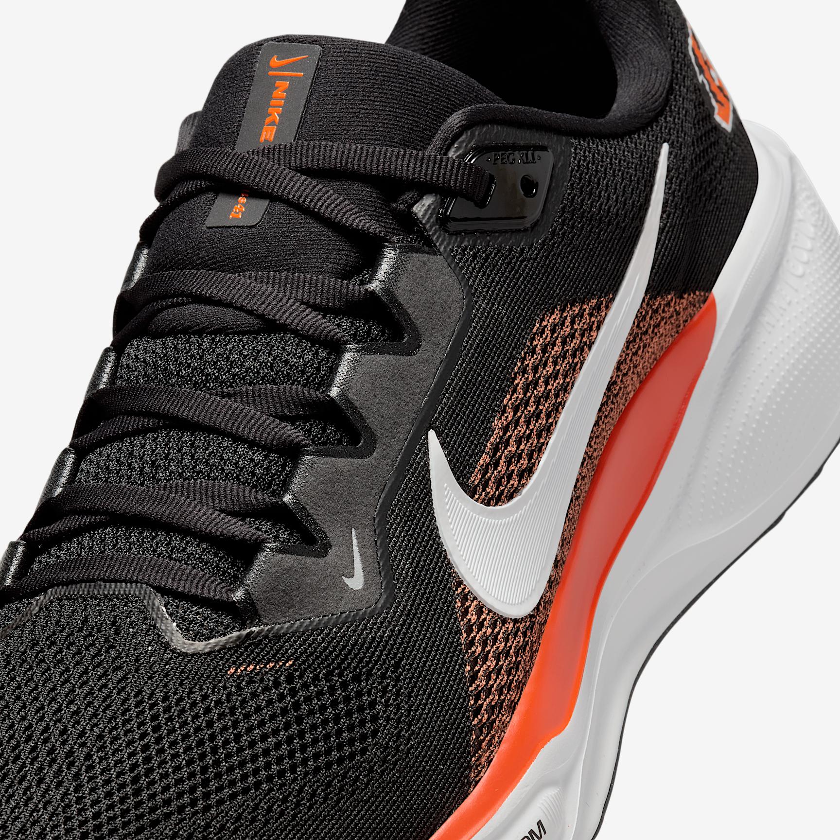 Cincinnati Bengals Pegasus 41 Nike Men's NFL Road Running Shoes Product Image