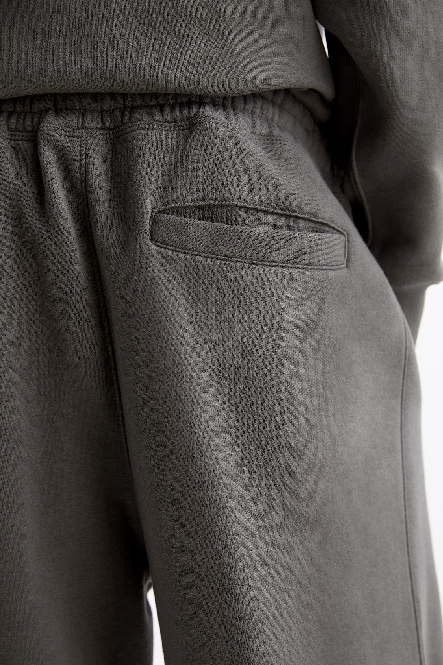 Baggy sweatpants Product Image