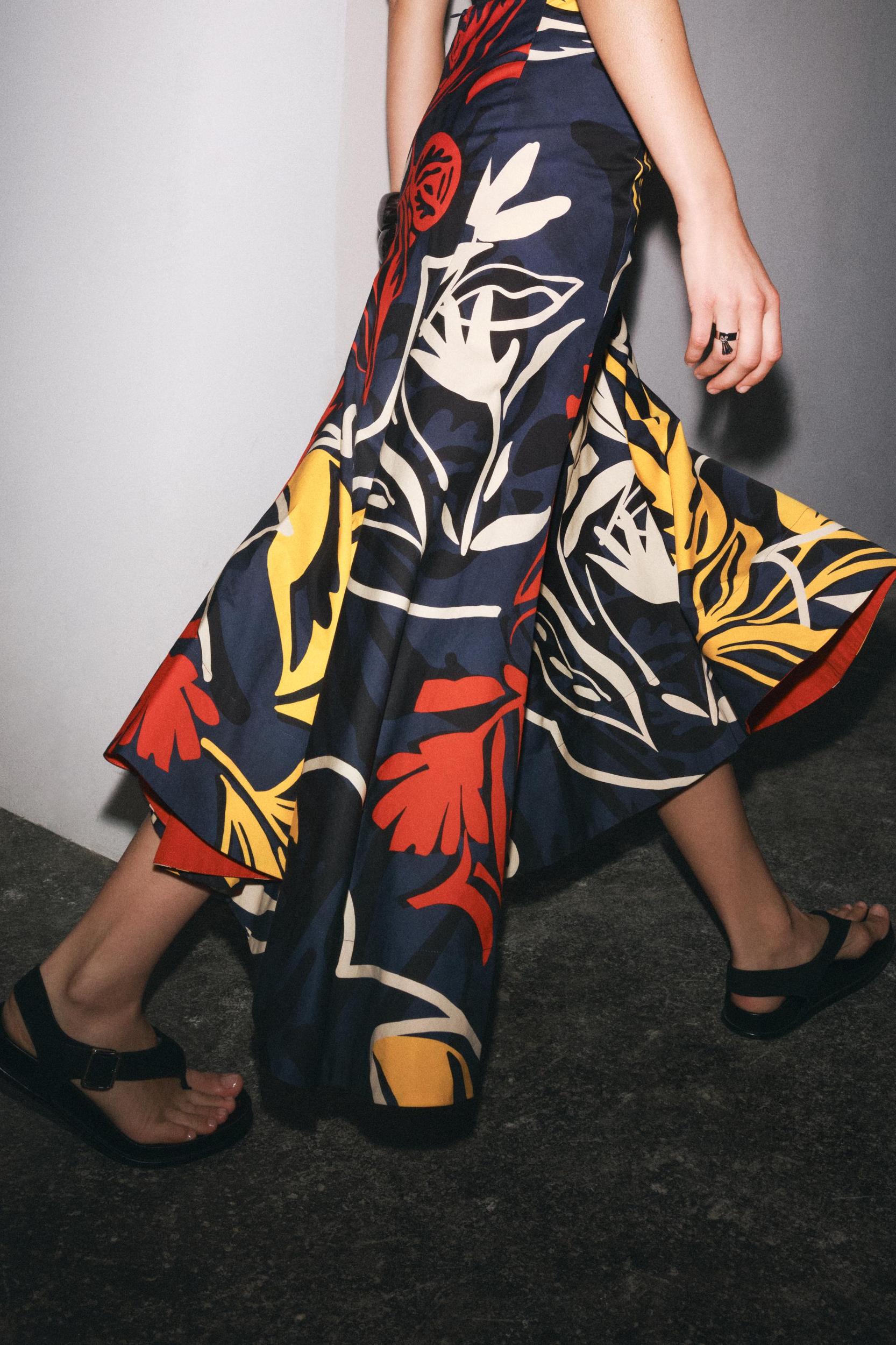 ZW COLLECTION PRINTED SKIRT Product Image