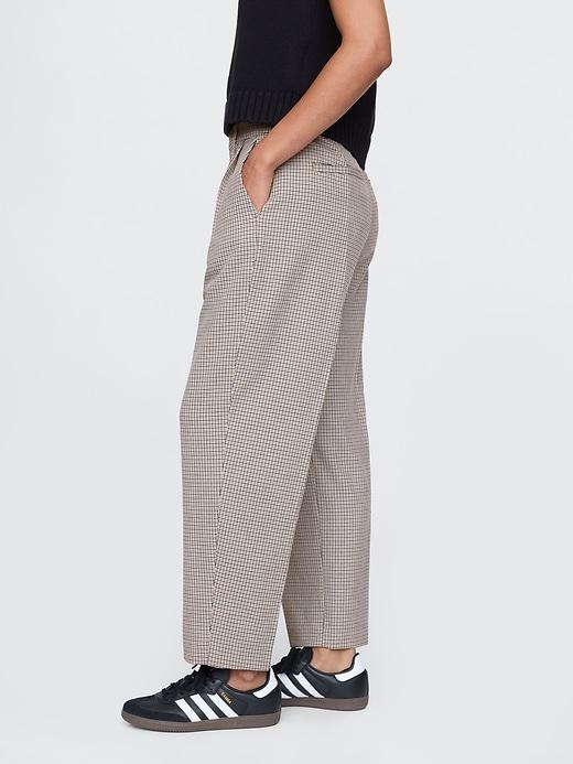 365 High Rise Brushed Twill Pleated Taper Trousers Product Image