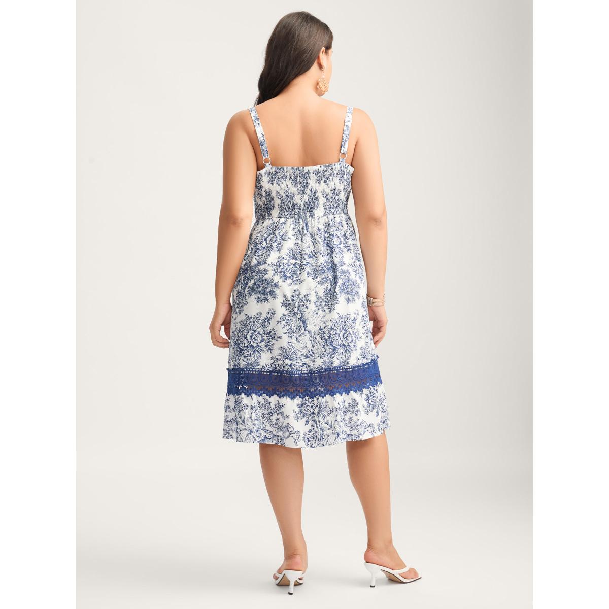 Plus Size Floral Dreams Lace Spliced Tiered Midi Dress DarkBlue Women Woven ribbon&lace trim Non Sleeveless Curvy BloomChic 26/4X Product Image