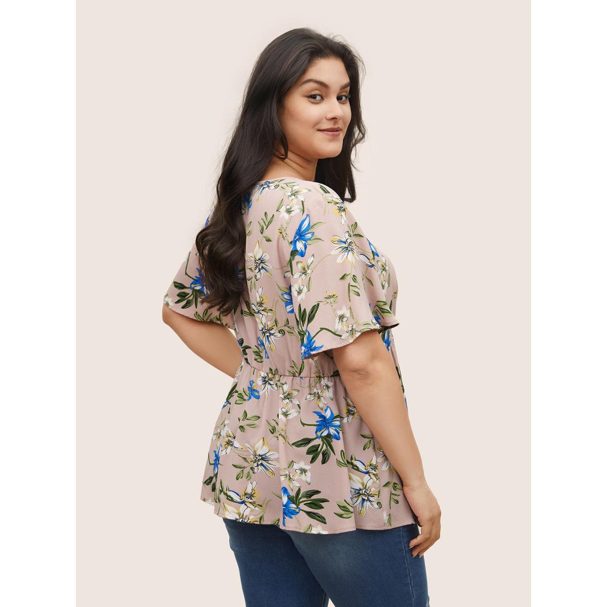 Plus Size DustyPink Floral Flutter Sleeve Button Detail Blouse Women Elegant Short sleeve V-neck Everyday Blouses BloomChic 28/5X Product Image