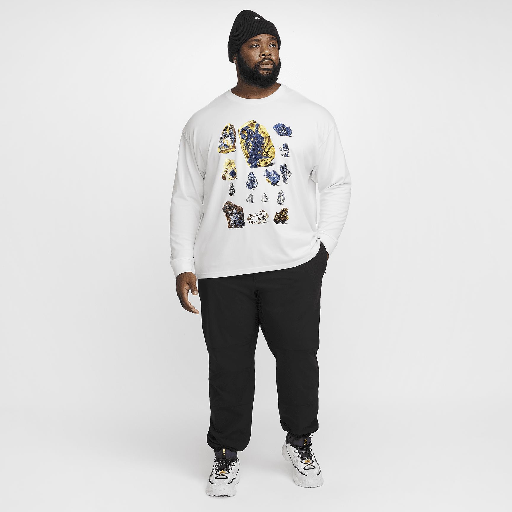 Mens Nike ACG Long-Sleeved T-Shirt | FZ6700-121 Product Image