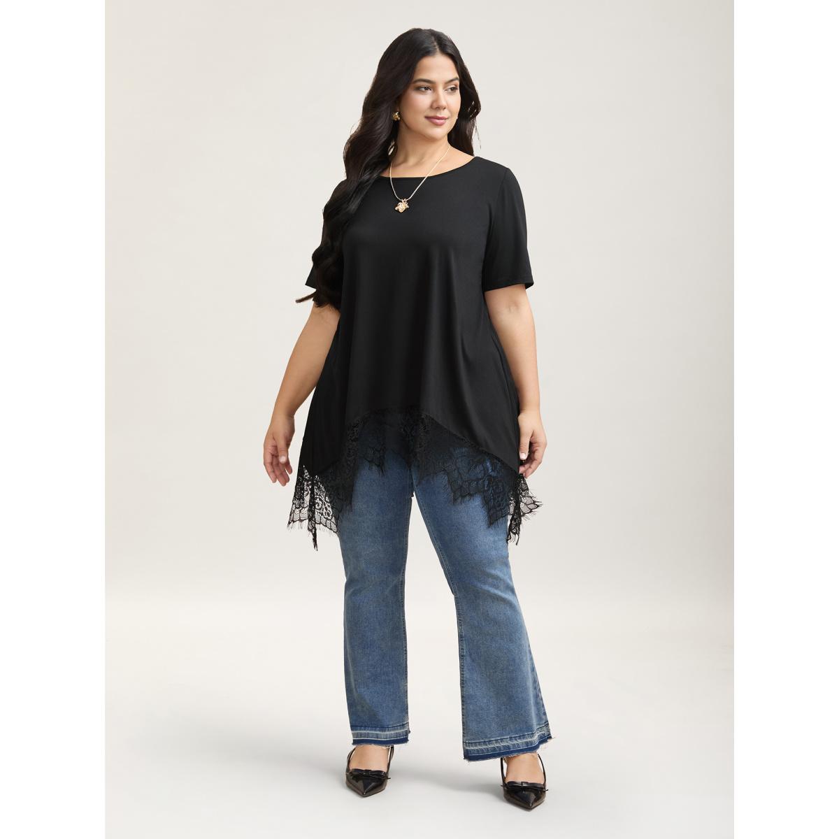 Plus Size Lace Trim Round Neck Casual T-Shirt Black Women Elegant Patchwork Round Neck Loose Everyday T-shirts BloomChic 14-16/1X Product Image