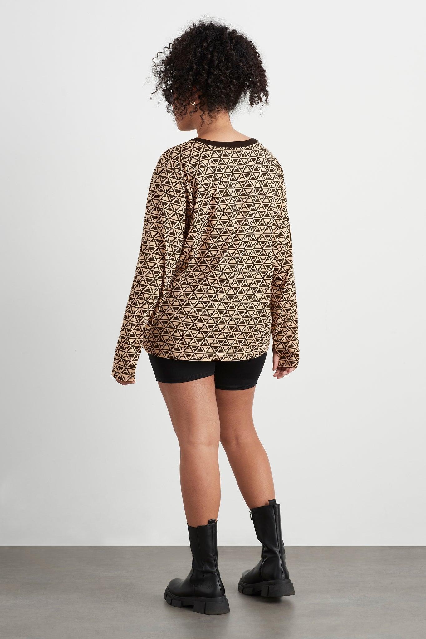 Geo Print Long Sleeve T-Shirt 127 Product Image