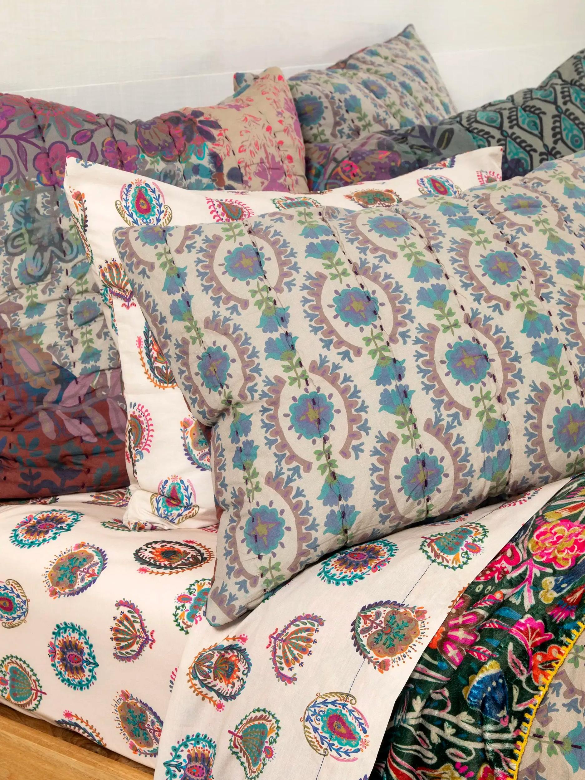 Bungalow Reversible Cotton Shams, Set of 2 - Luna Product Image