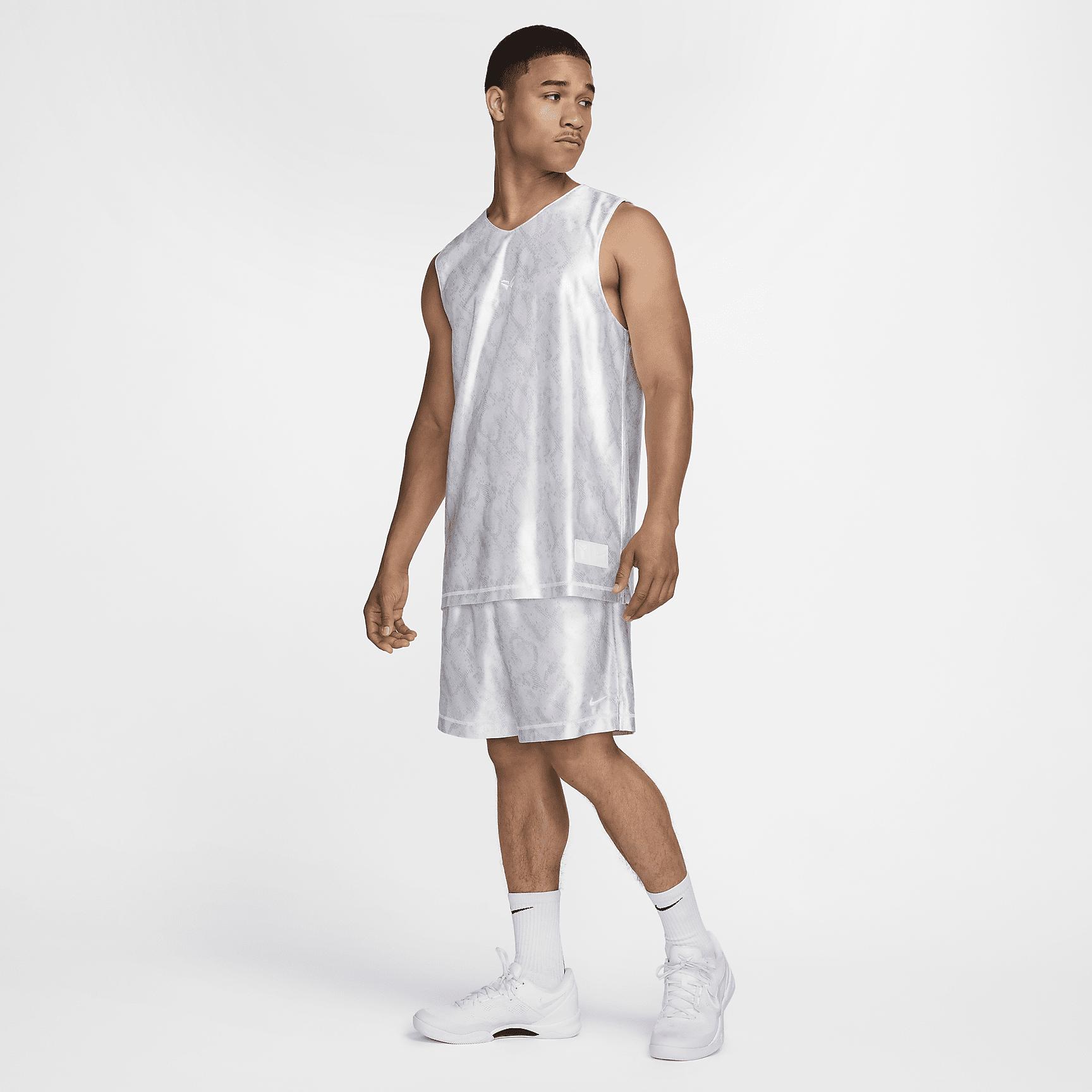 Kobe Nike Men's Dri-FIT Standard Issue Reversible Basketball Jersey Product Image