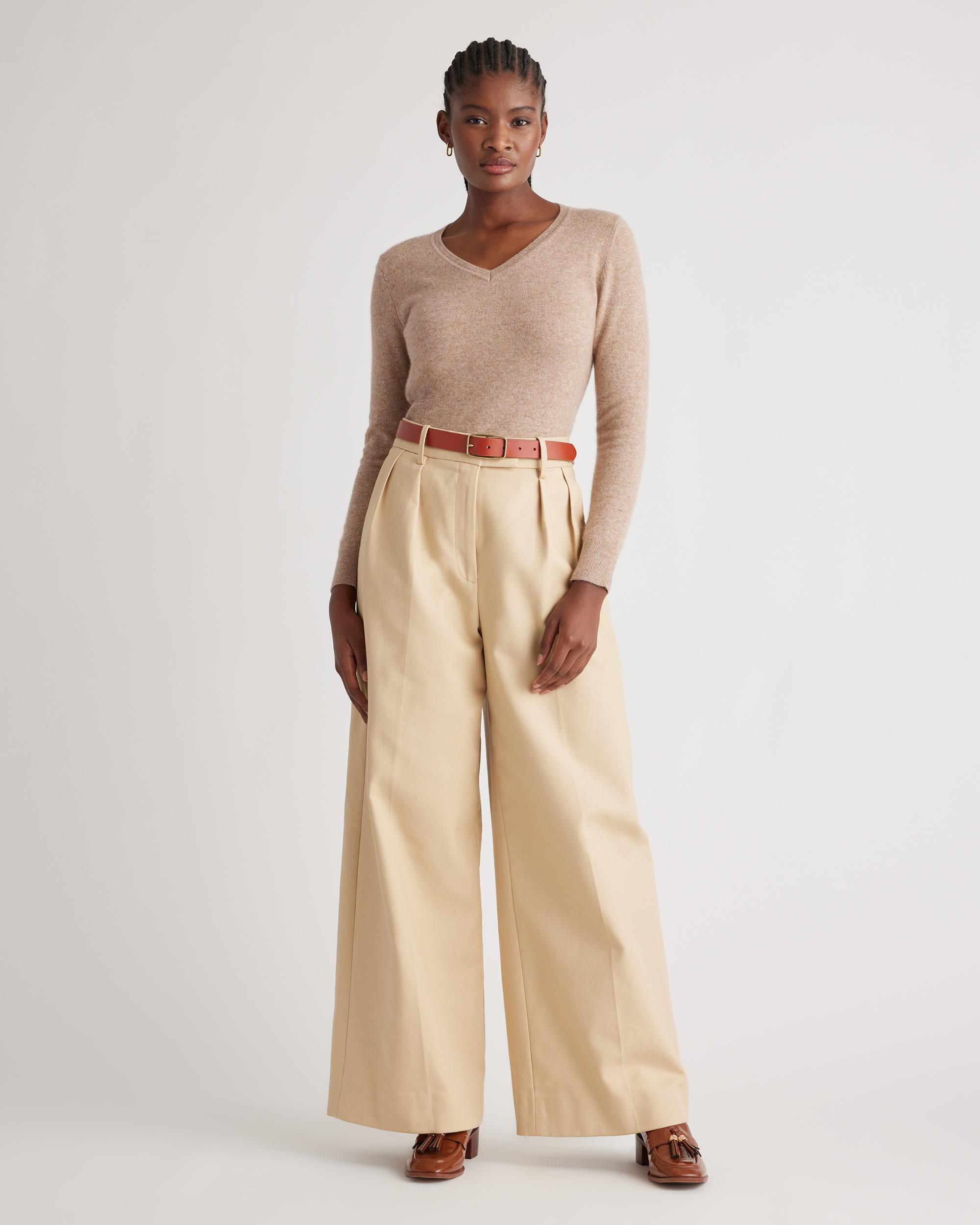 Quince | Women's Mongolian Cashmere V-Neck Sweater Size XS Product Image