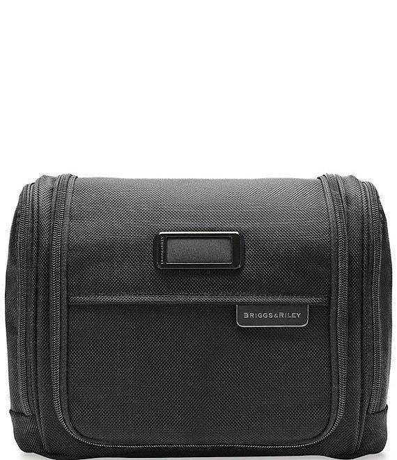 Briggs & Riley Baseline Deluxe Hangable Kit Product Image