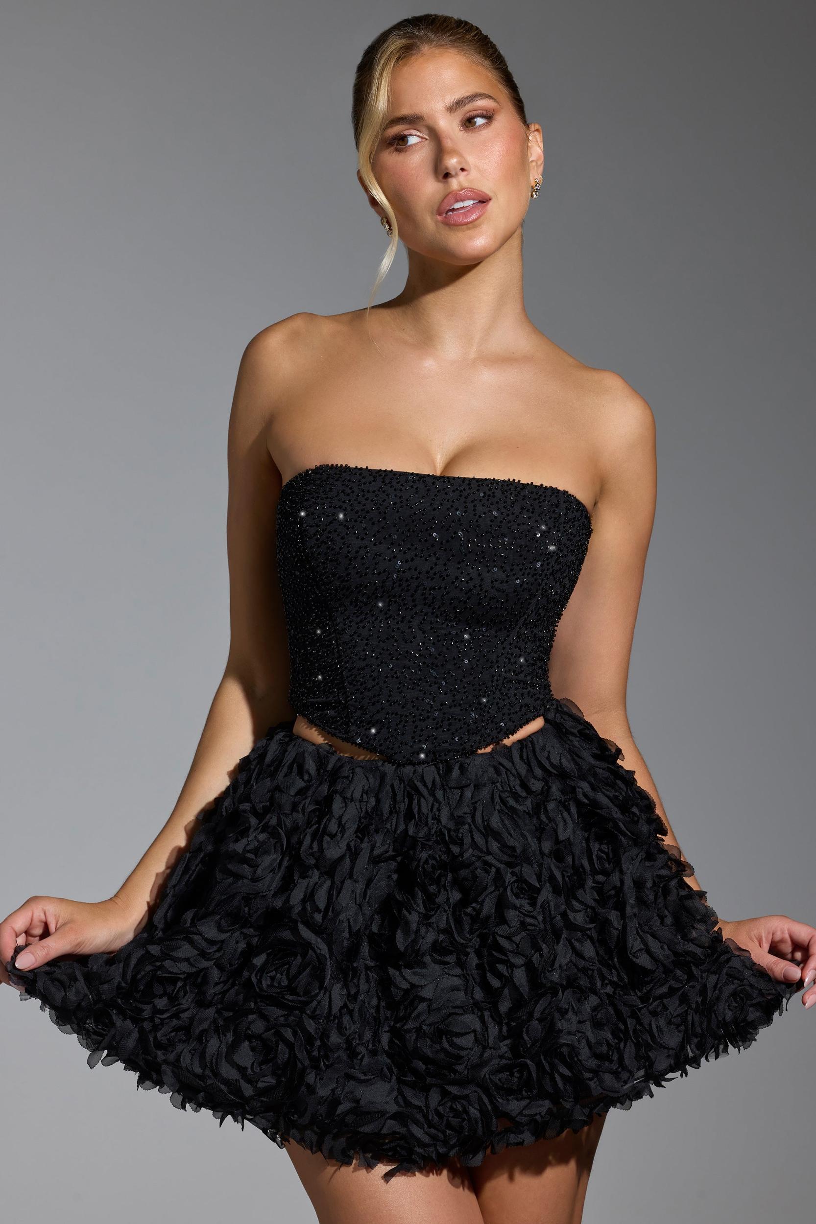 Floral-Appliqué Mini Skirt in Black Product Image