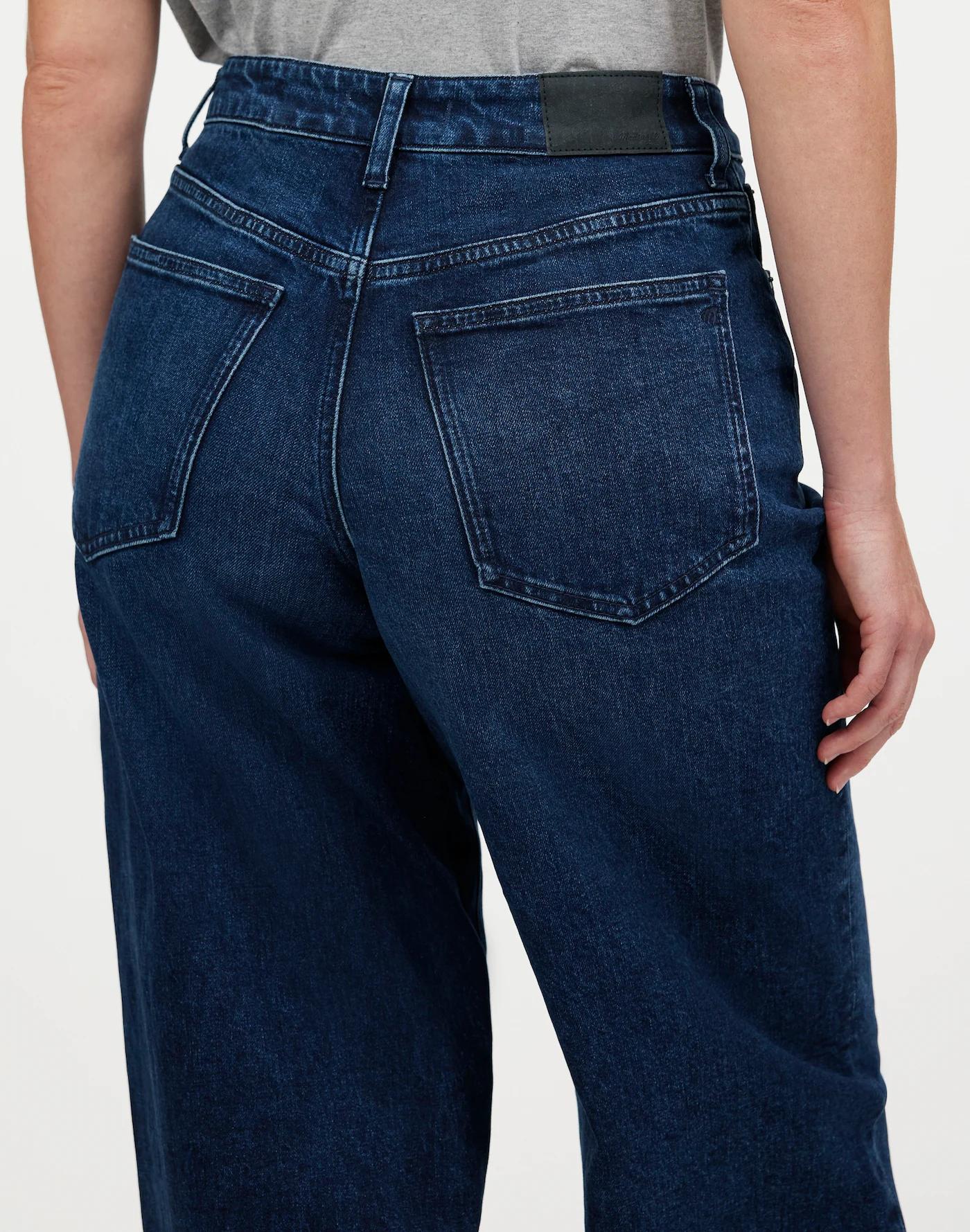 The Petite Curvy Perfect Vintage Wide-Leg Jean Product Image