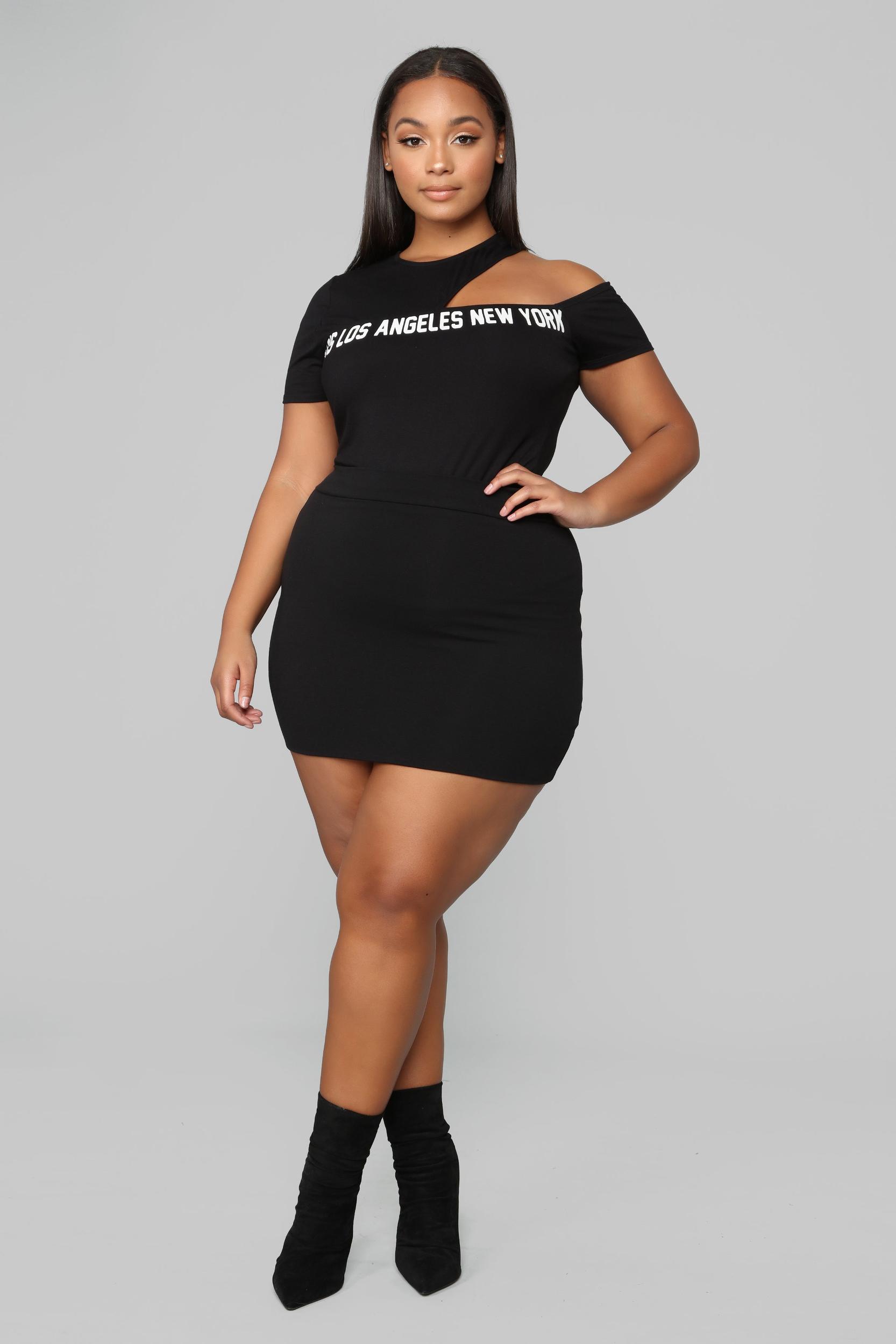 Melanie Mini Skirt - Black Product Image