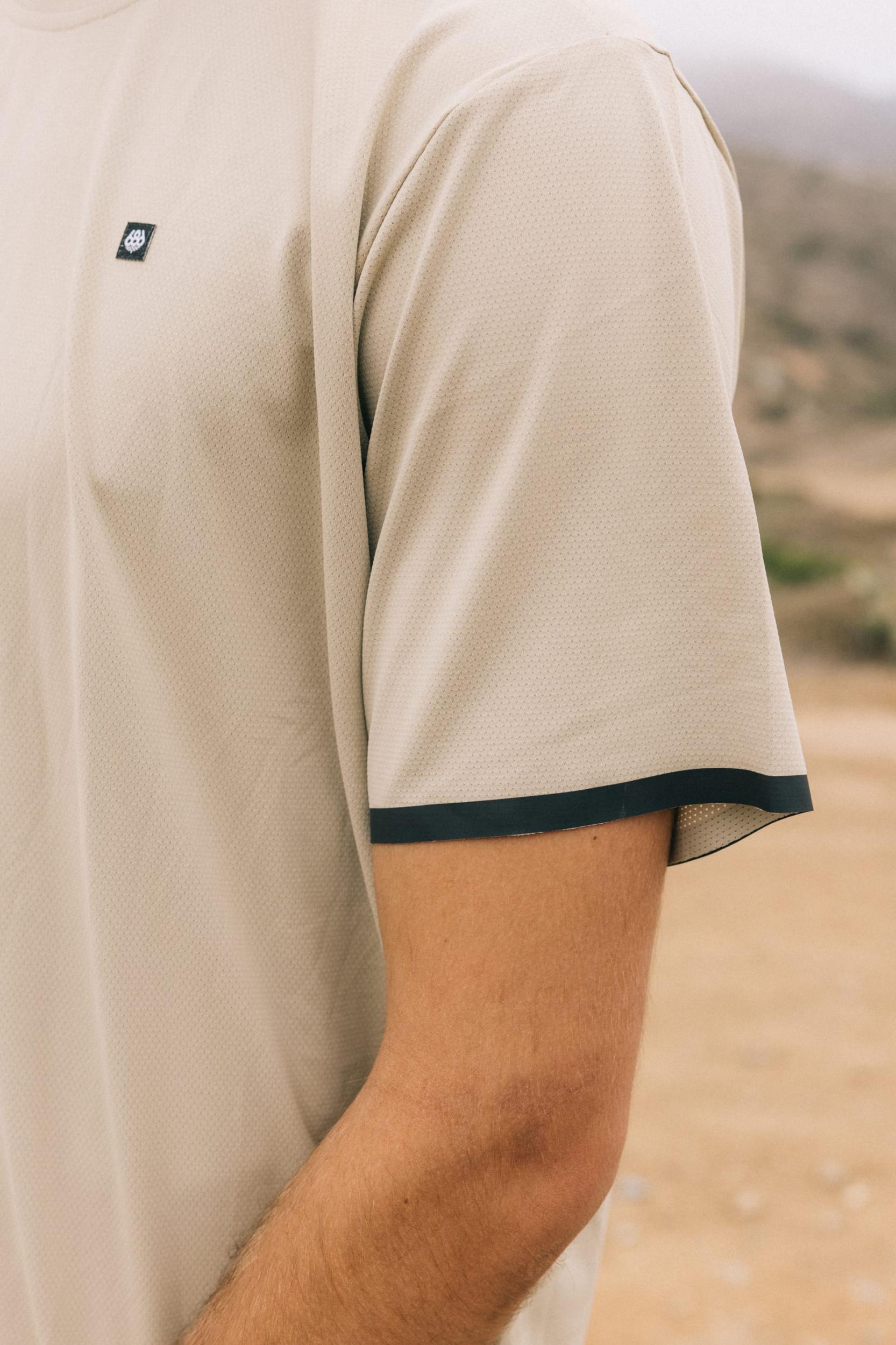 686 Men's Let's Go Tech T-Shirt Male Product Image