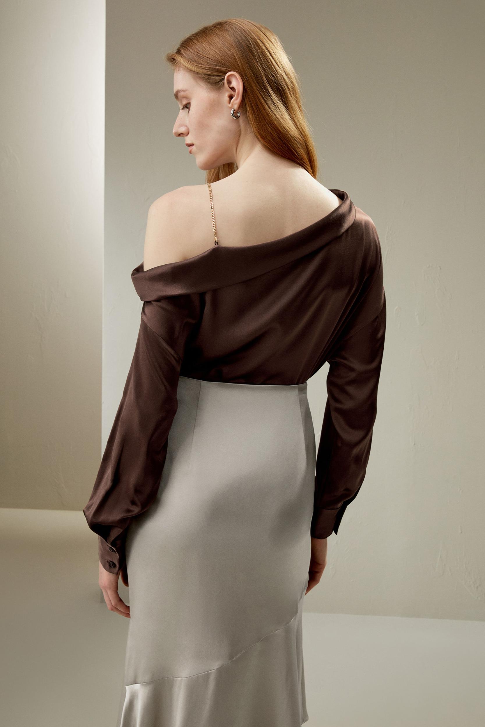 Silk Chic One-Shoulder Top Product Image