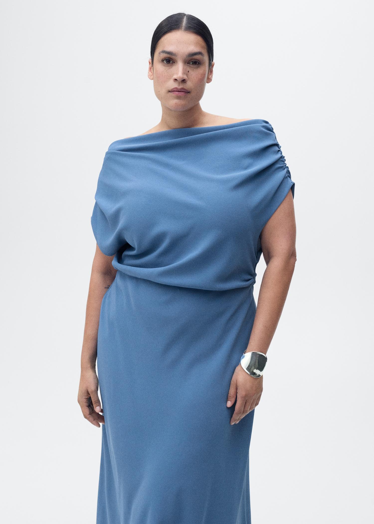 Asymmetrical-neck midi-dress - Women | MANGO USA Product Image