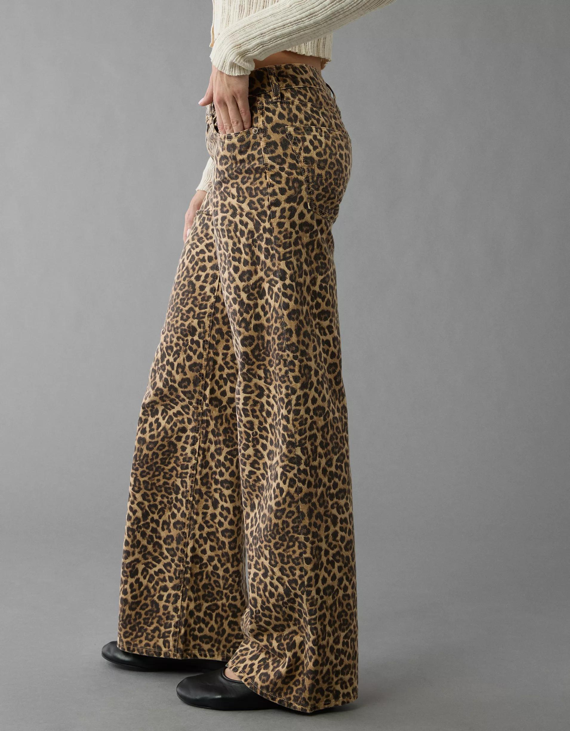 AE Stretch Leopard Low-Rise Baggy Wide-Leg Pant Product Image