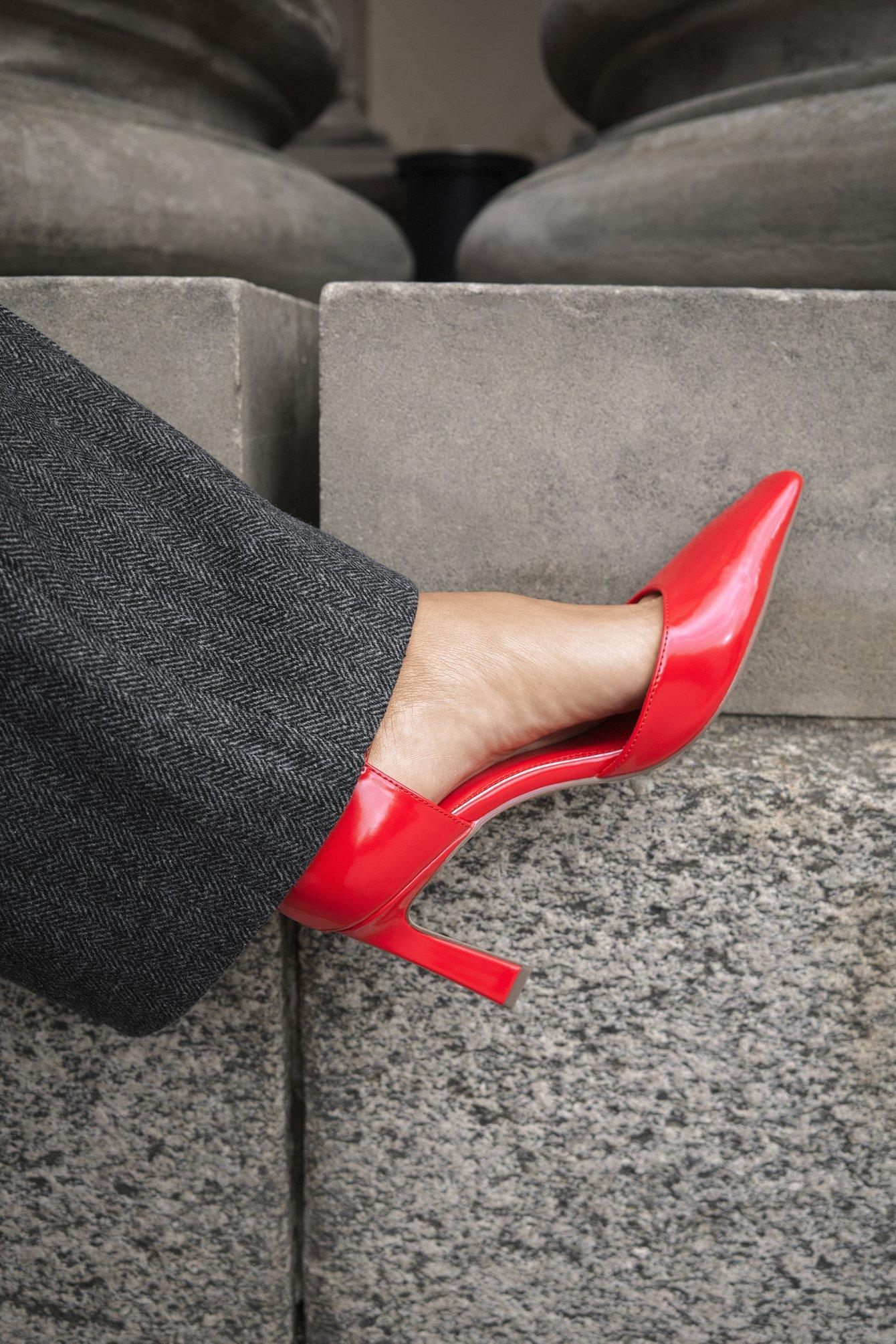 Slim Toe Ankle Strap Pumps Product Image