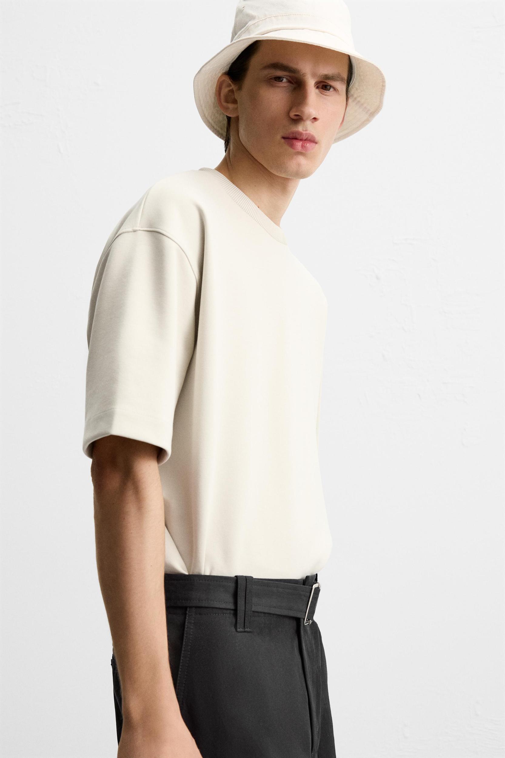 RELAXED FIT TECHNICAL SWEATSHIRT Product Image