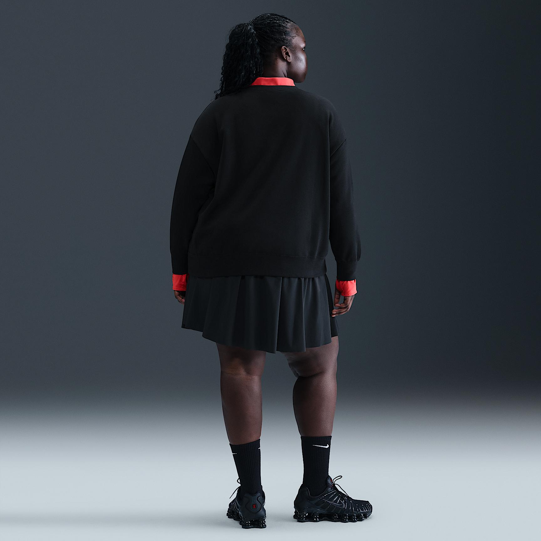 Womens Nike Sportswear Club Fleece Loose Crew-Neck Sweatshirt (Plus Size) | HV2328-010 Product Image