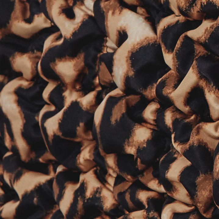 OVERSIZED QUILTED CROSSBODY BAG Product Image